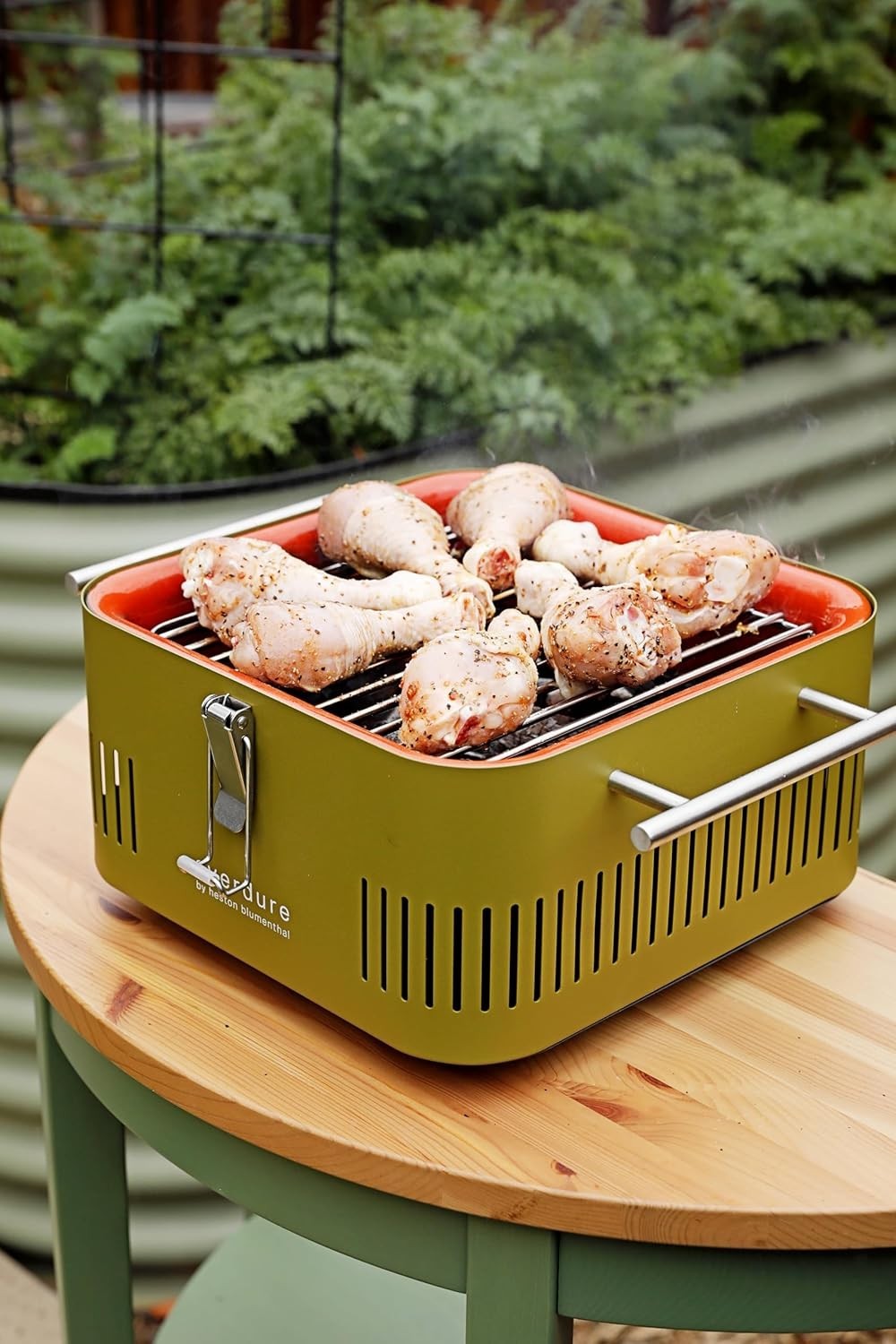Portable Charcoal BBQ Grill With Bamboo Prep Lid – Compact Travel Outdoor Cooker