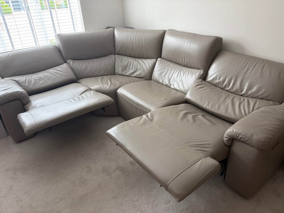 Luxe Electric Brown Leather Corner Sofa (PTP)