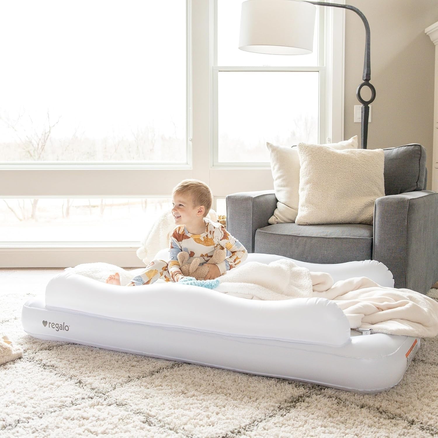 Inflatable Toddler Travel Bed with Safety Rails & Air Pump, Portable Kids Mattre