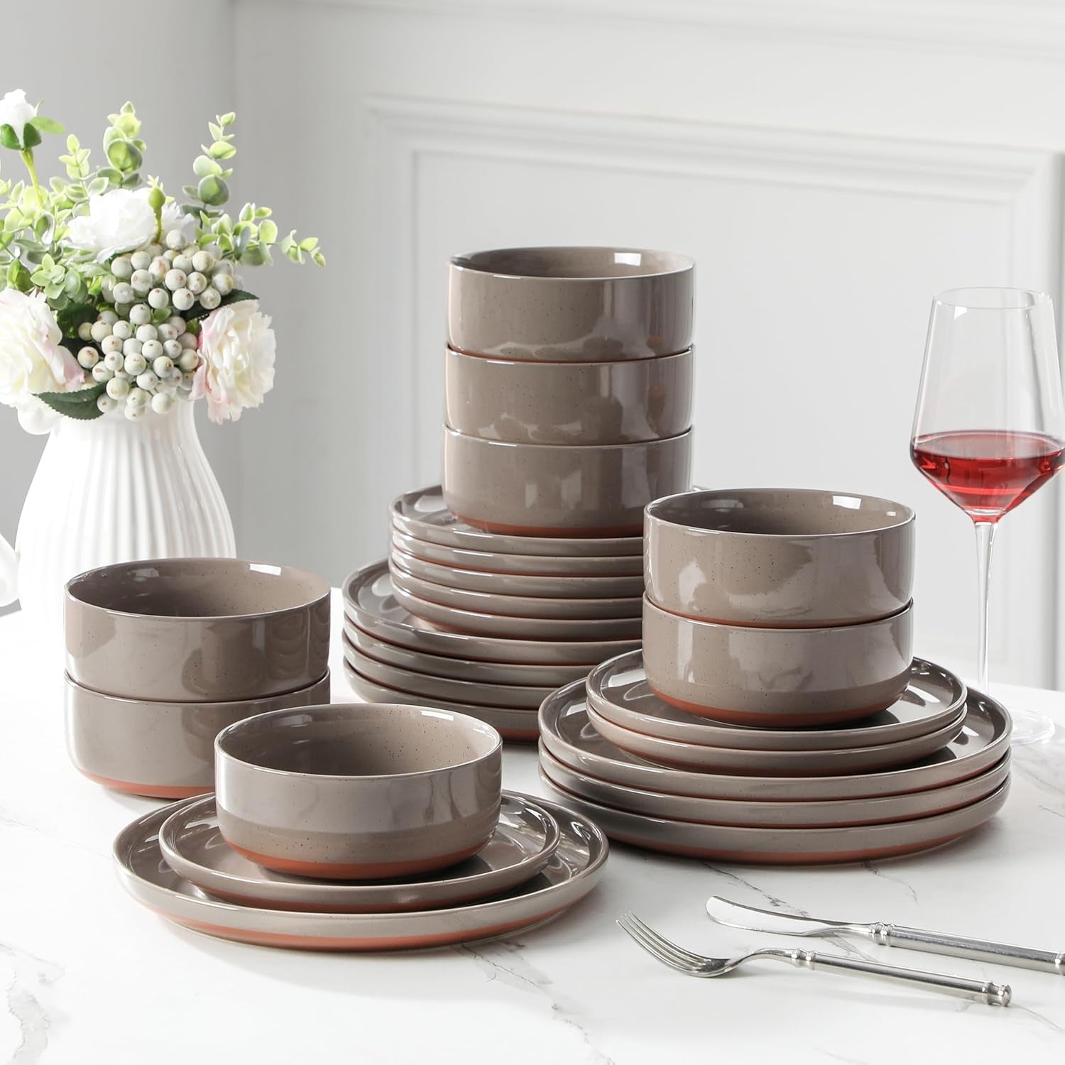 24 Piece Dinner Set for 8 Stoneware Plates Bowls Microwave Dishwasher Safe