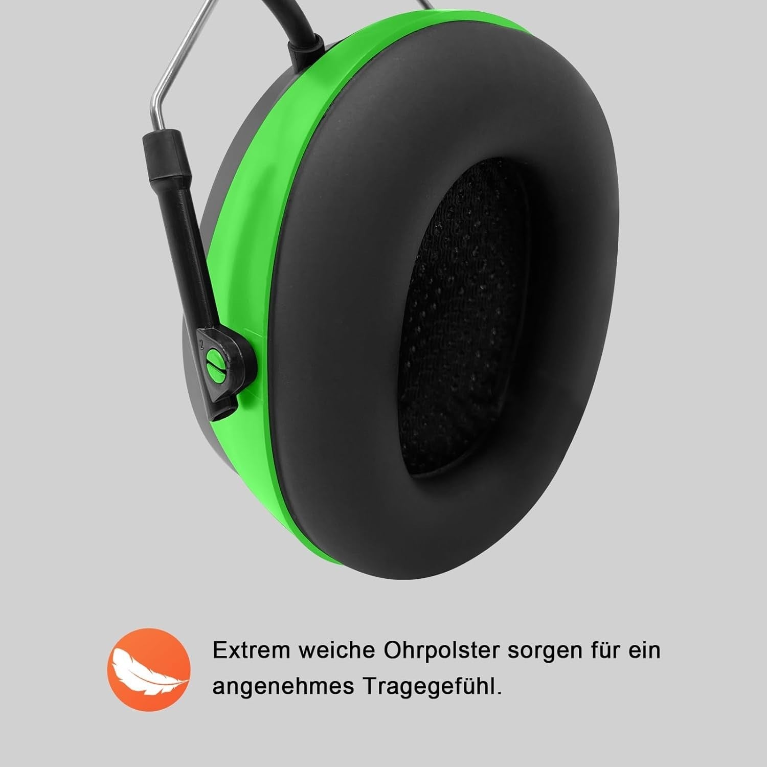 Bluetooth Ear Defenders with DAB+/FM Radio & 30dB Noise Reduction