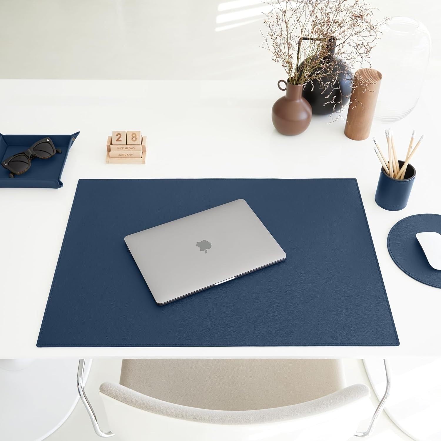 Leather Valet Tray Blue – Desk Organiser for Keys, Coins & Jewellery