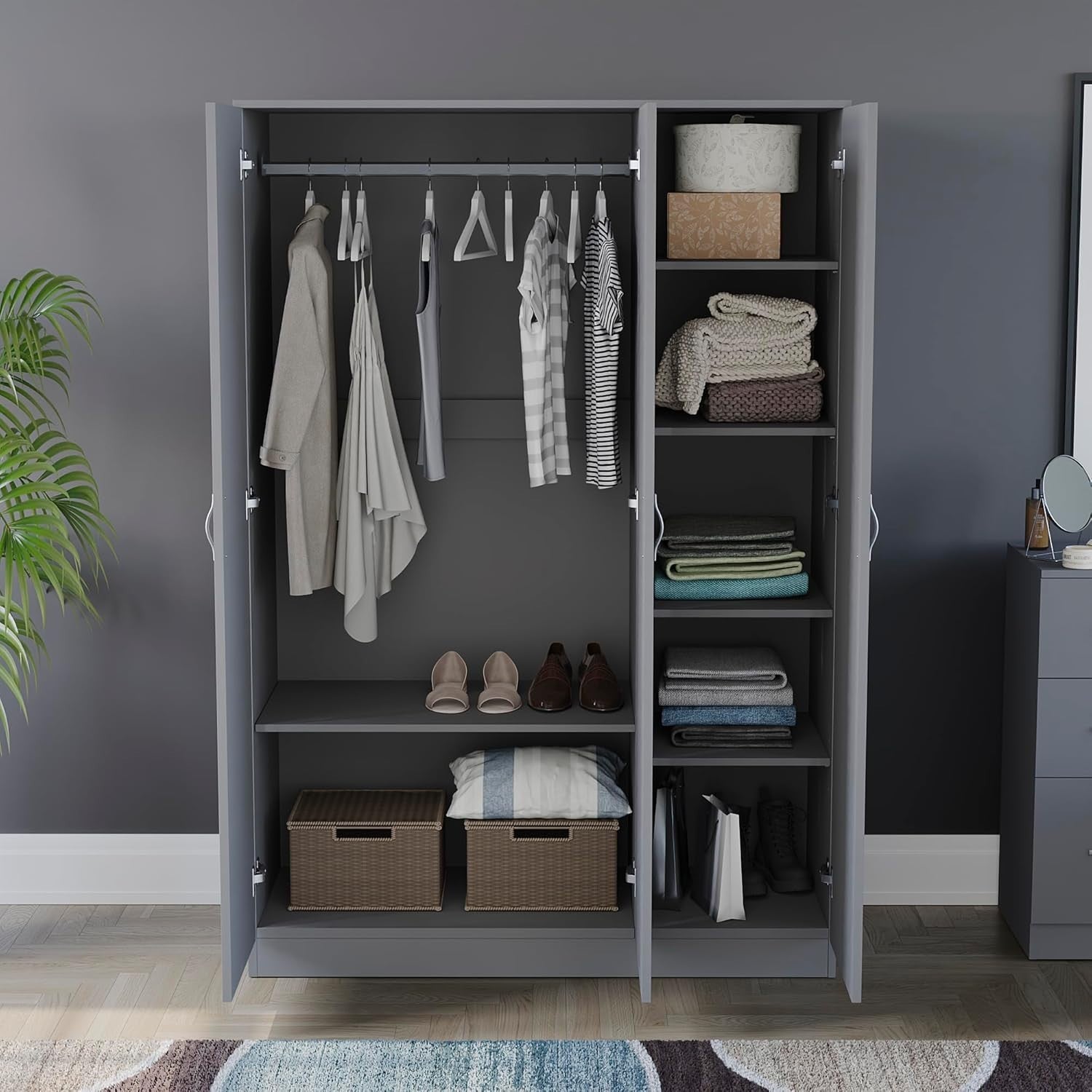 Grey 3 Door Wardrobe with Hanging Rail & Adjustable Shelf, Bedroom Storage