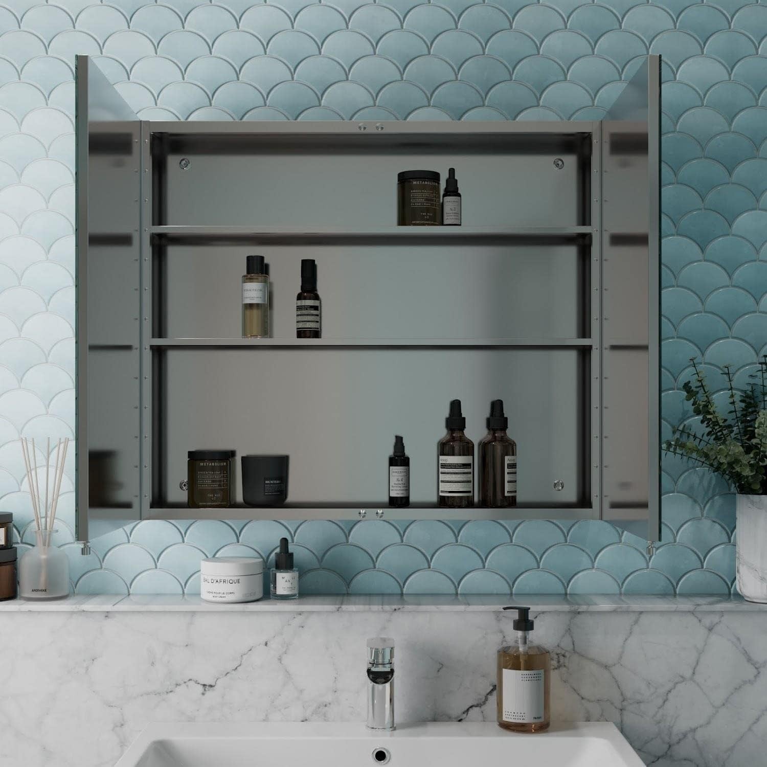 800x700mm Stainless Steel Bathroom Mirror Cabinet Wall Cupboard Storage