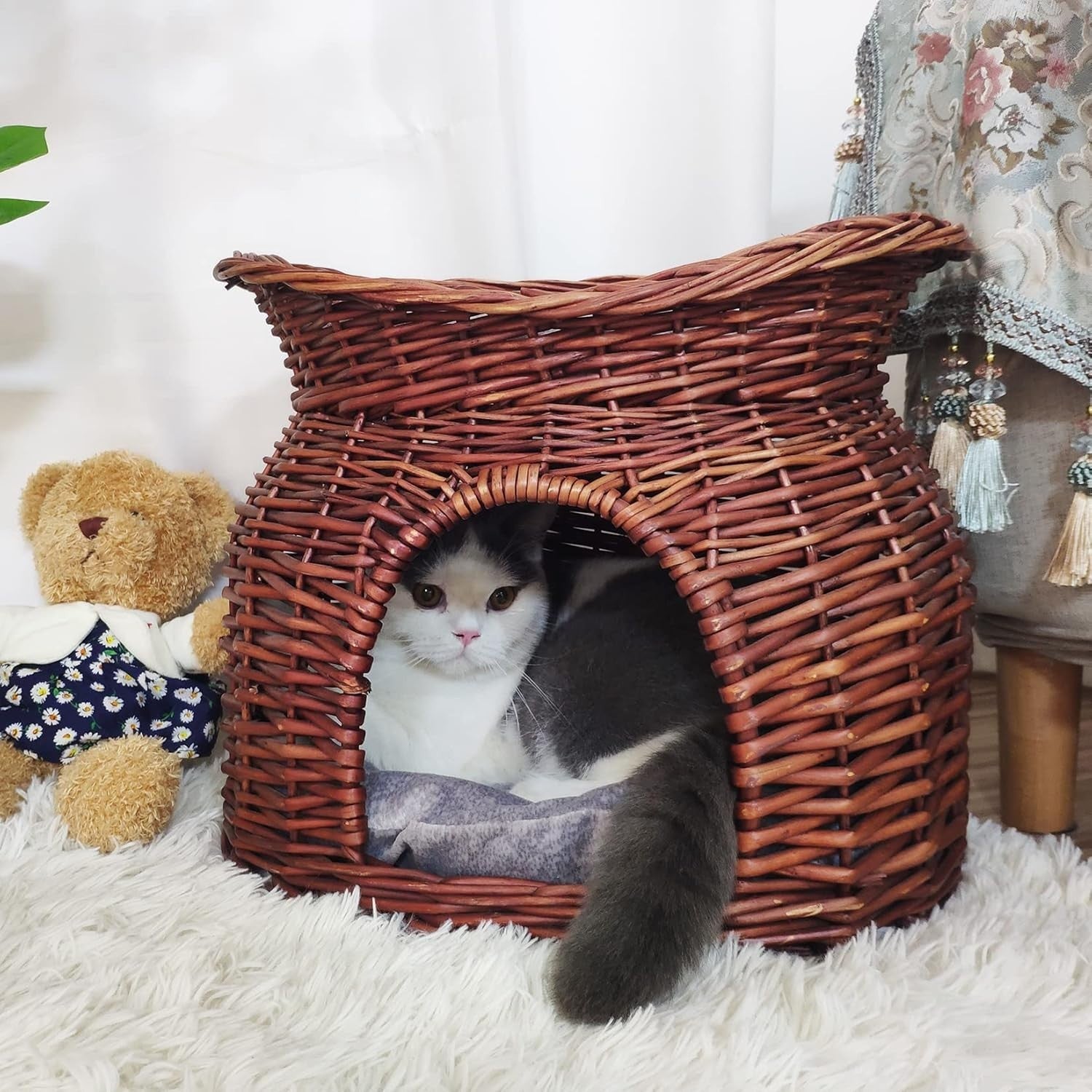2 Tier Wicker Cat Cave House Basket Bed with Cushions Brown