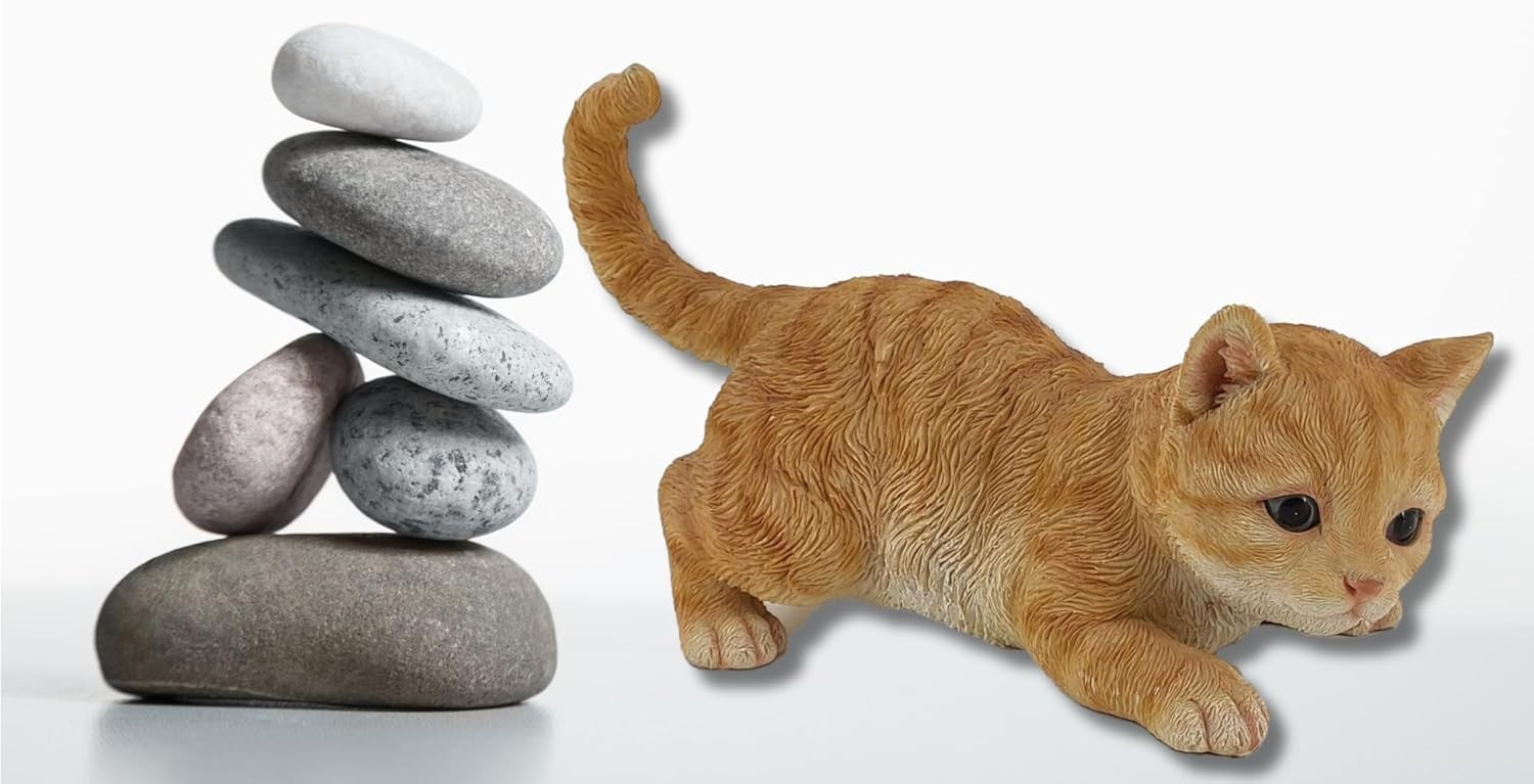 Realistic Ginger Cat Statue Sneaking 32cm Resin Weatherproof Garden Ornament