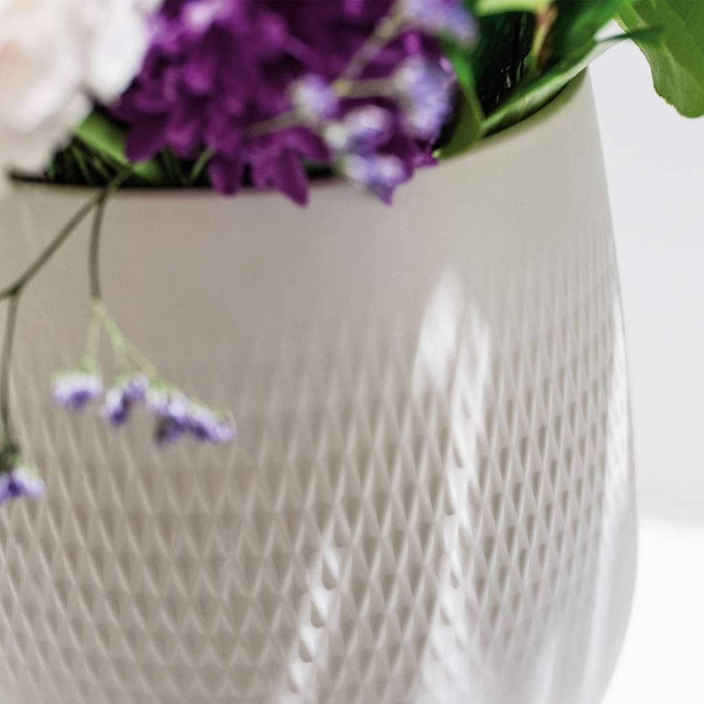 Modern White Porcelain Vase Square Textured Decor 14cm Table Centrepiece