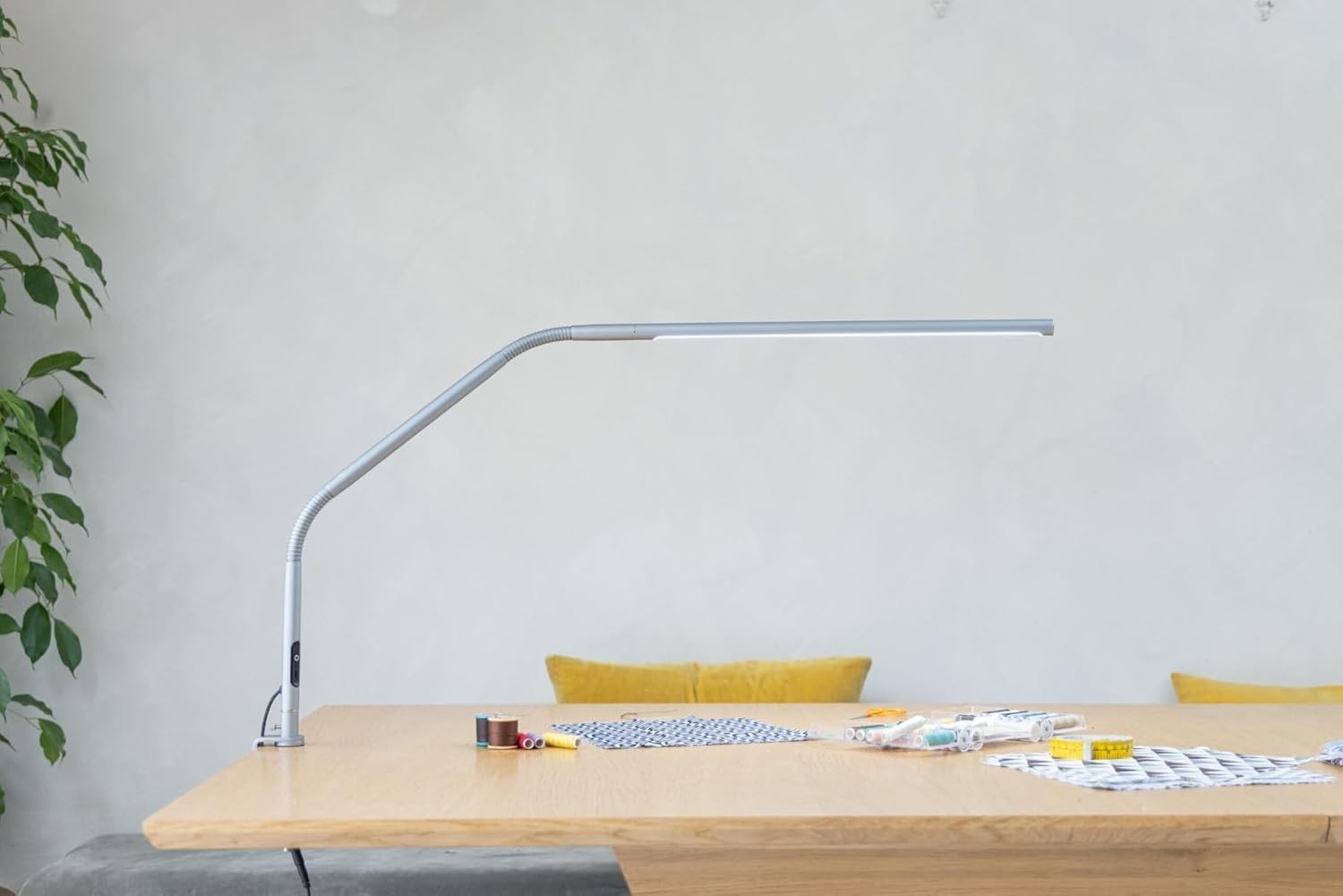 LED Slimline Desk Lamp Daylight 6000K Dimmable USB-C Glare Light