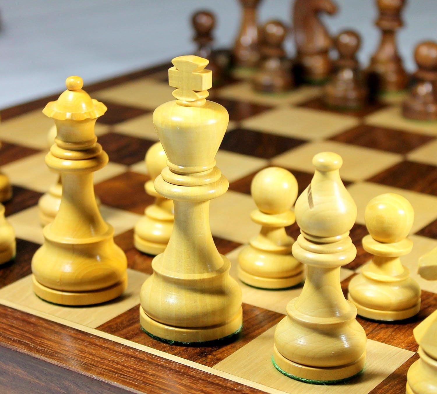 46cm Luxury Wooden Chess Set | Foldable Board | Weighted Pieces | Extra Queens