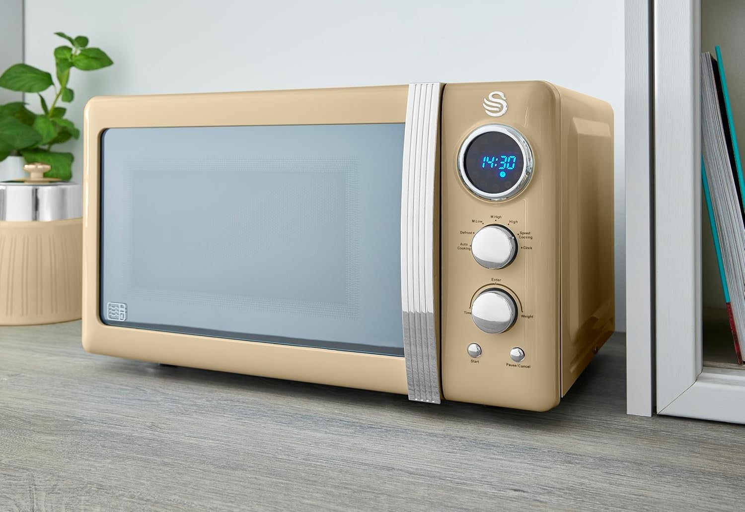 Cream 20L Retro LED Digital Microwave 800W 6 Power Levels