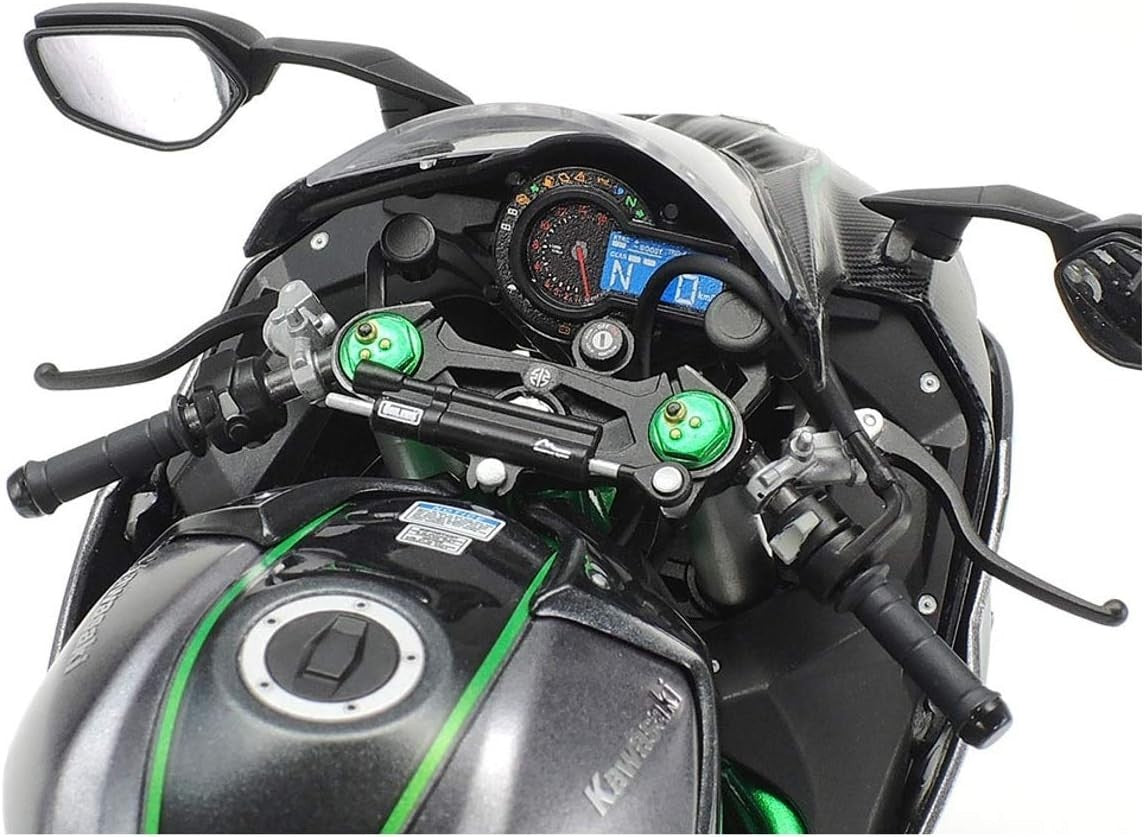 1:12 Scale Detailed Plastic Motorcycle Model Kit – Easy Assembly, Realistic Fini