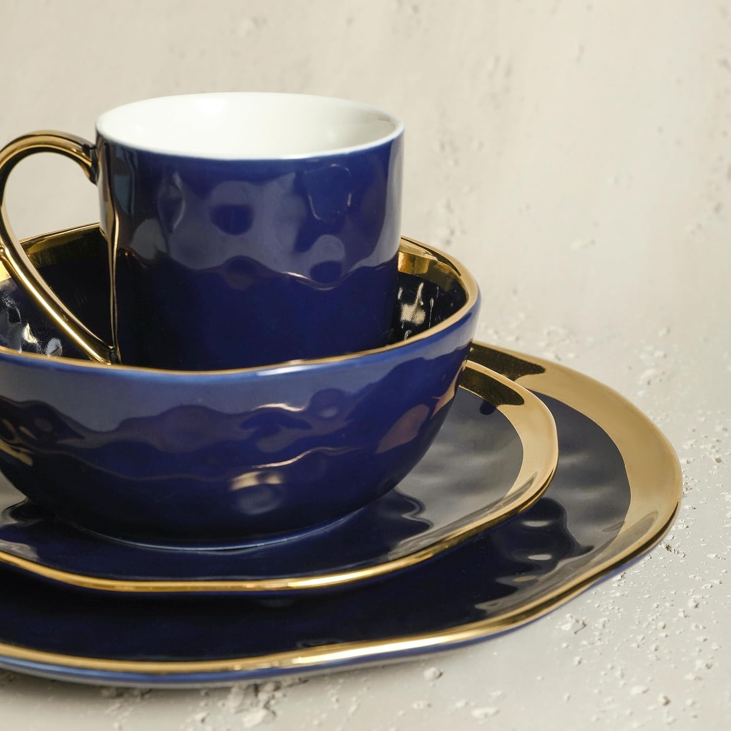 Blue Porcelain Dinnerware Set 16 Piece Service for 4 Gold Rim Plates