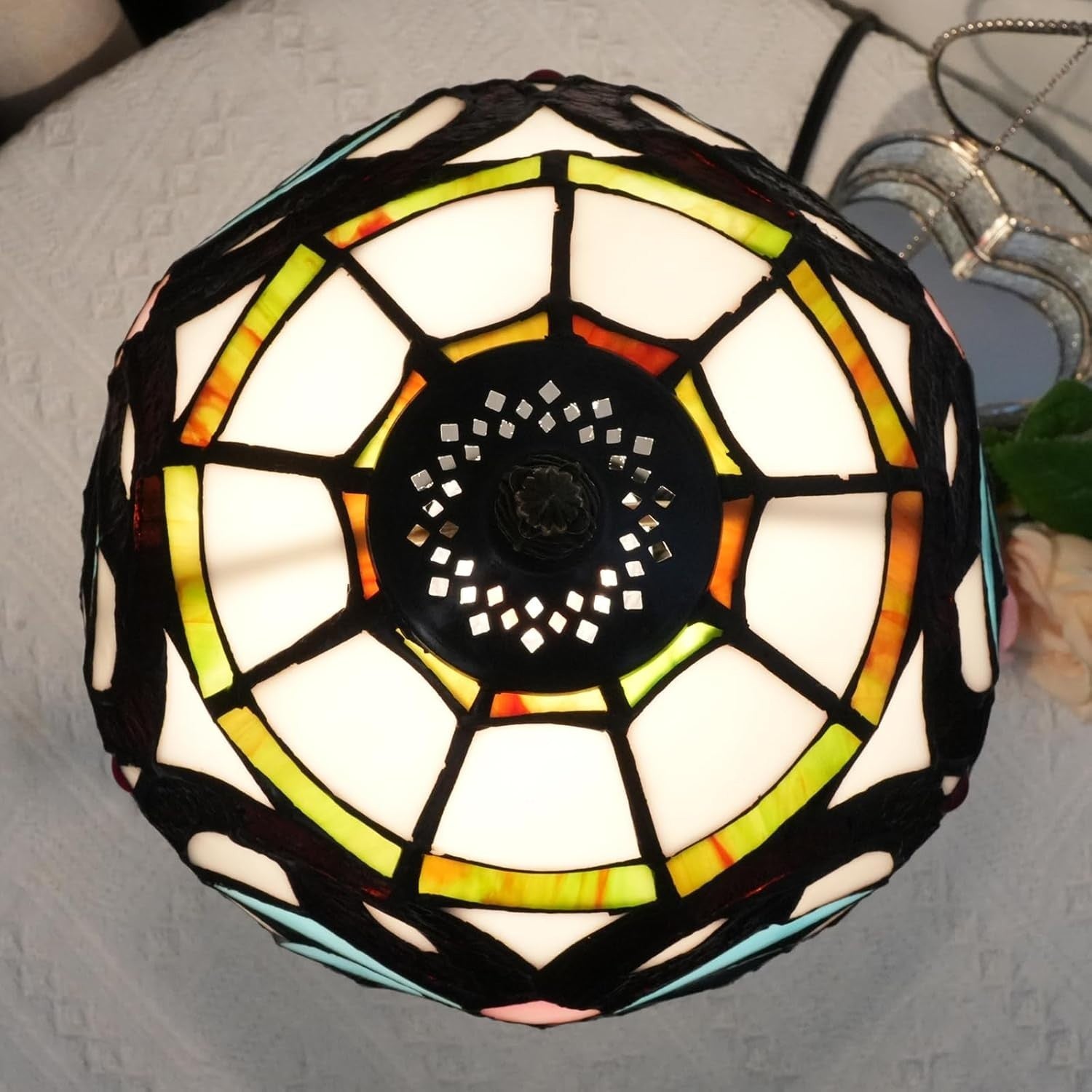 Stained Glass Tiffany Table Lamp - Bedside, Bedroom, Living Room Decor