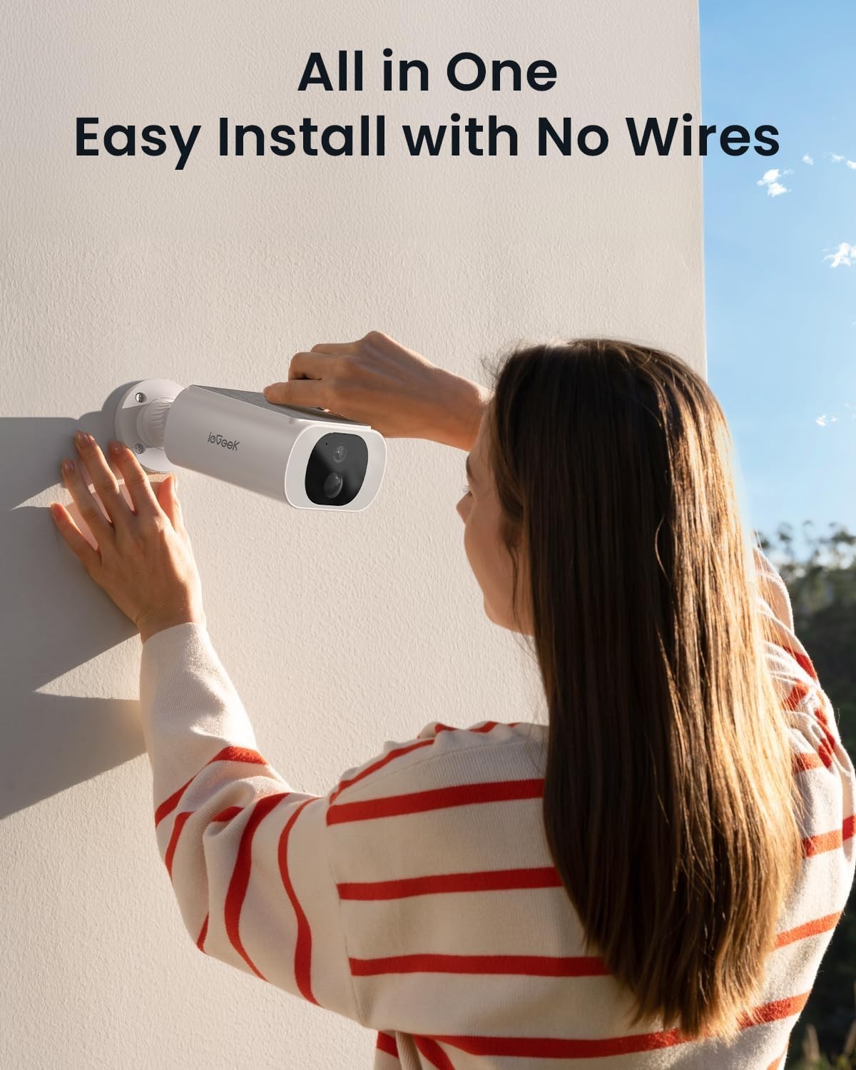 2K Solar Security Camera Wireless Outdoor CCTV Color Night Vision