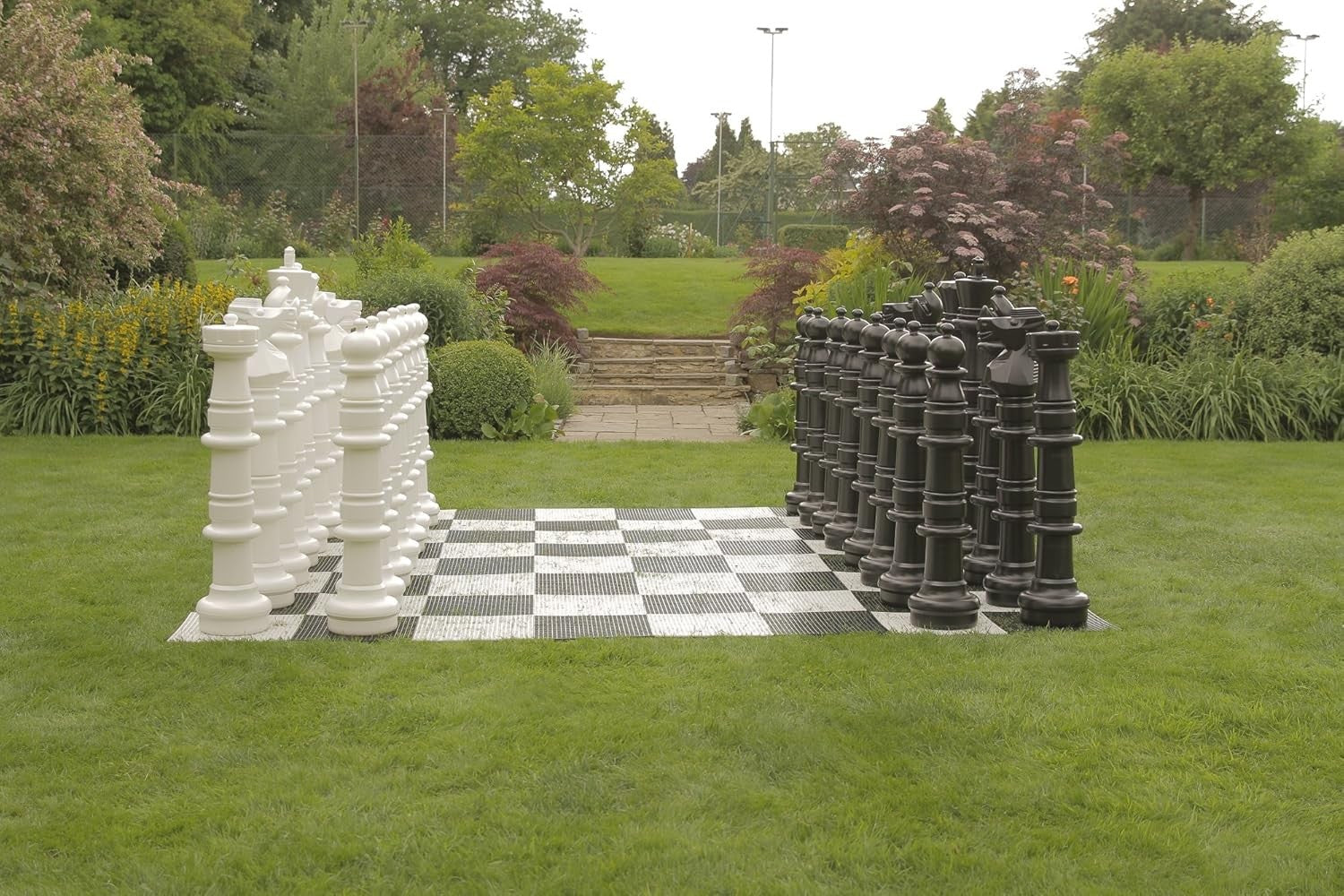 Giant 120cm Outdoor Chess Set | Jumbo Garden Pieces | Black & White Plastic