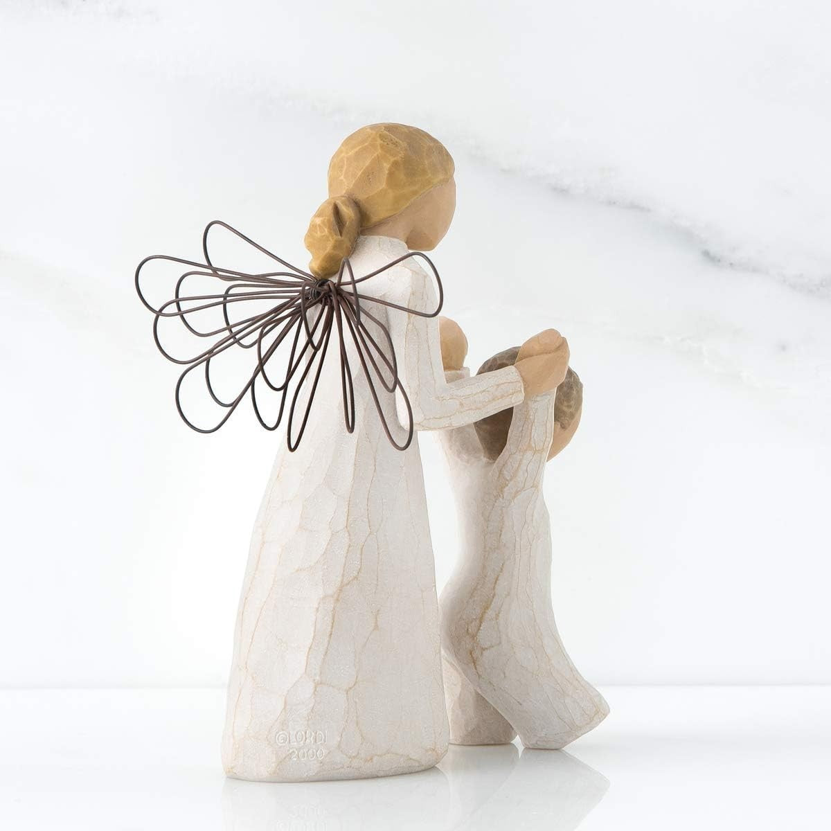 Guardian Angel Figurine 12.5cm Holding Child ✨ Comforting Resin Sculpture Gift