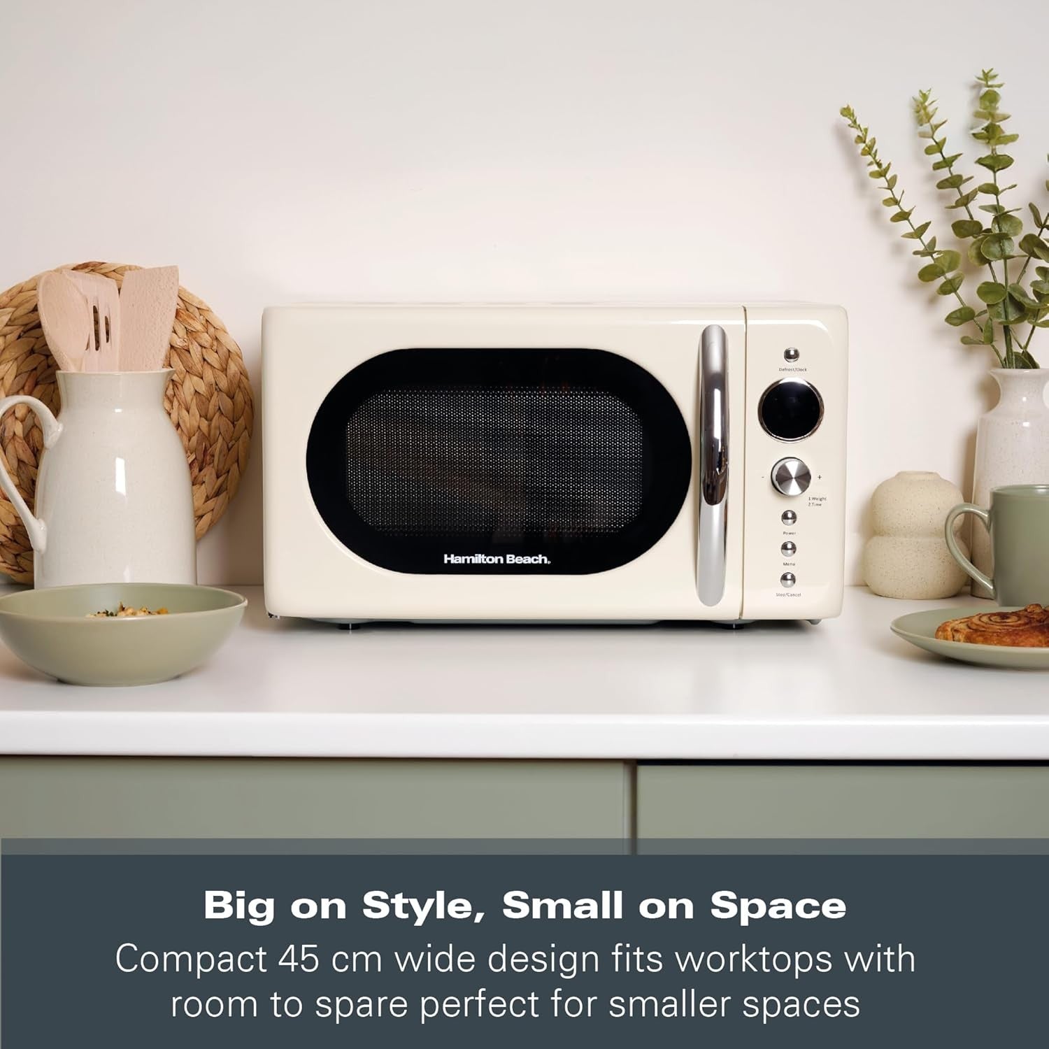 Cream 20L Retro Microwave 700W 8 Presets LED Display