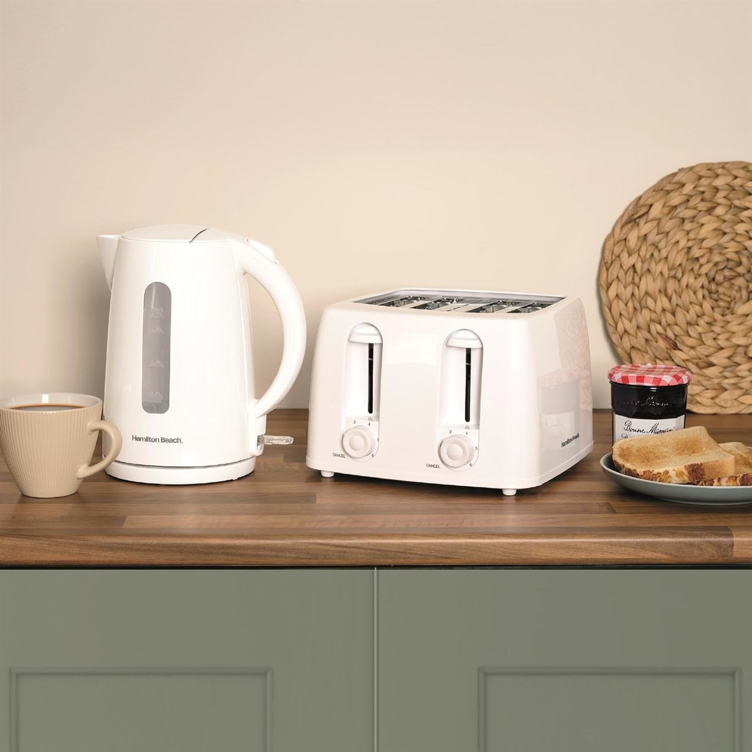 Beach Kitchen Set 1.7L Kettle 4-Slice Toaster 20L Microwave