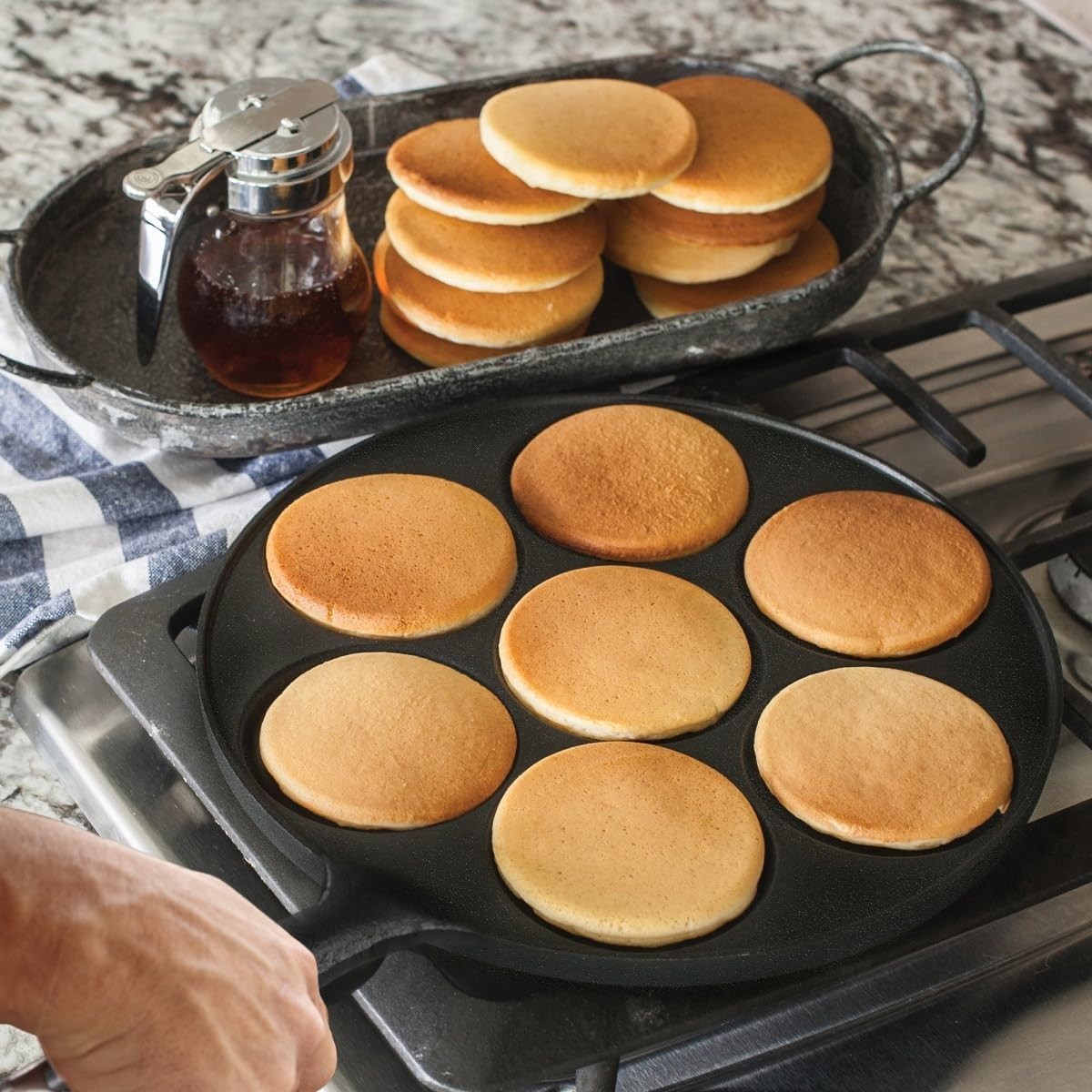 Mini Pancake Pan Cast Iron 7-Hole Non-Stick Crepe Pan Induction Safe 23cm