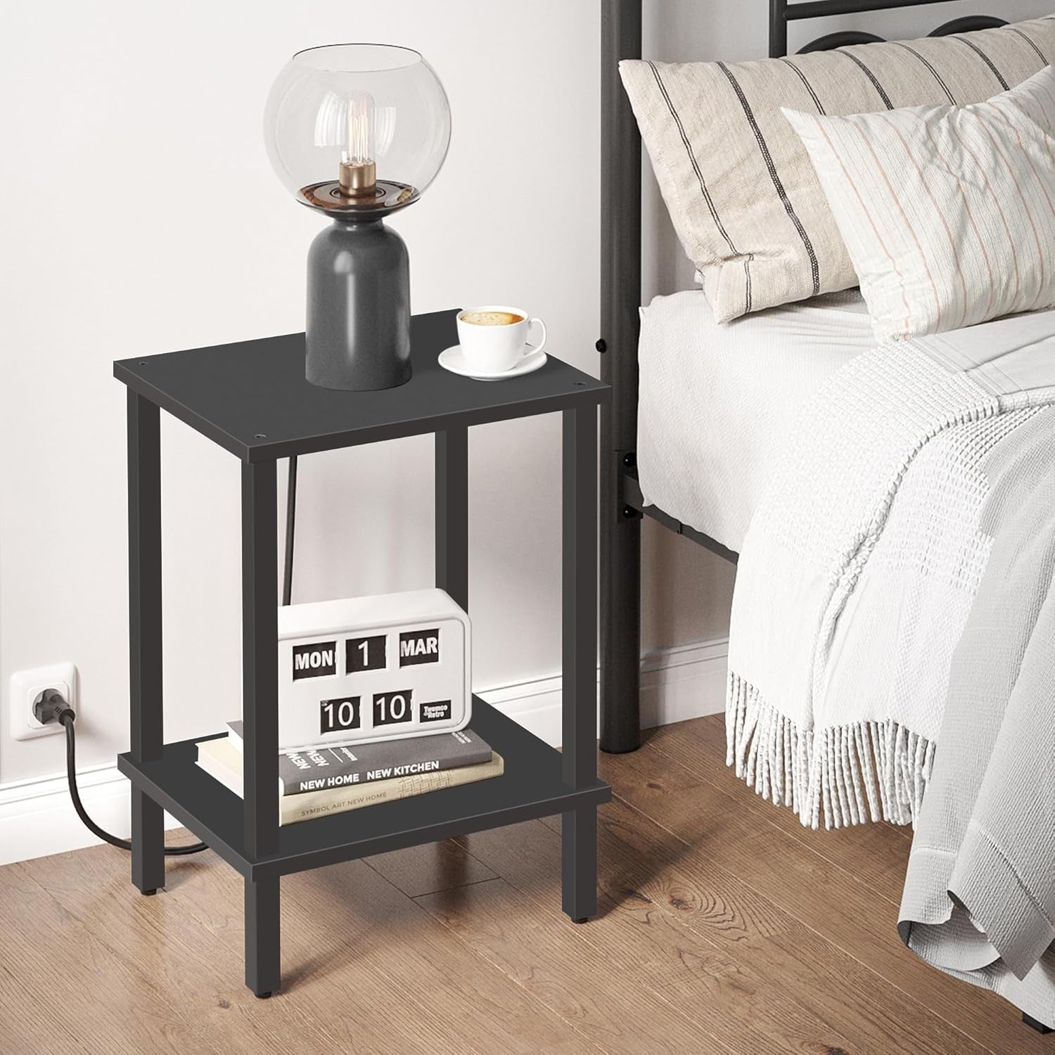 Black 2-Tier Side Table 40x30x55 cm | Bedside & End Table for Small Spaces