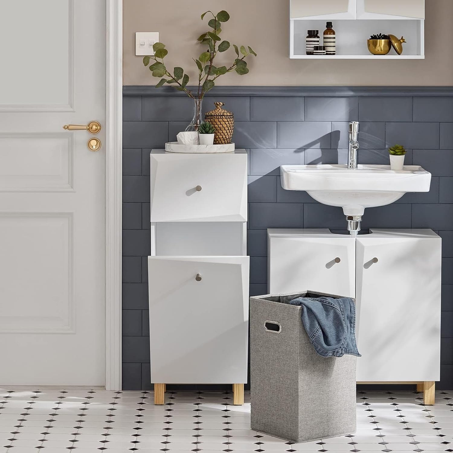 SoBuy Bathroom Cabinet with Laundry Basket – Laundry Cabinet with Drawer – Compa
