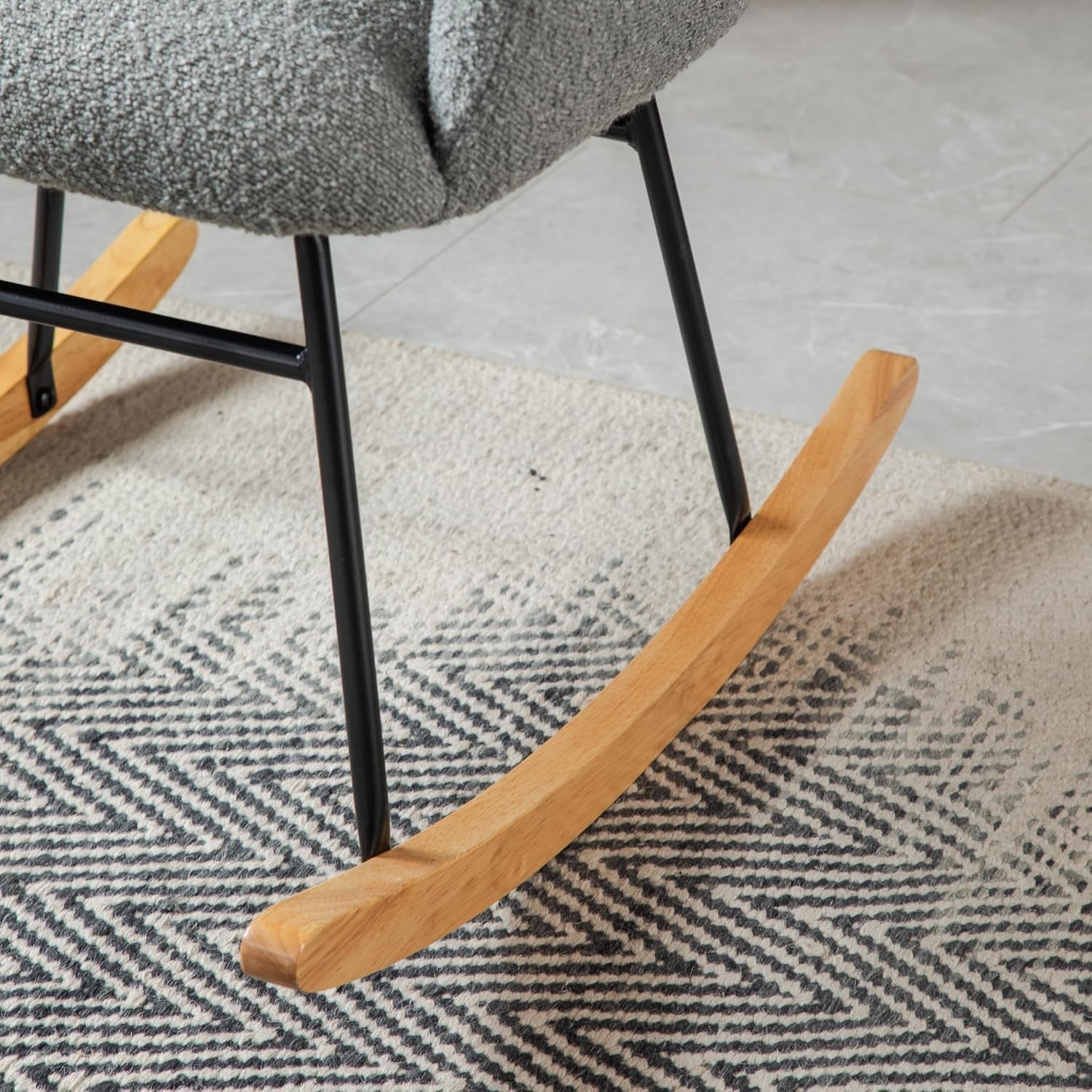 Modern Rocking Chair with Footstool Lounge Armchair Soft Cushions