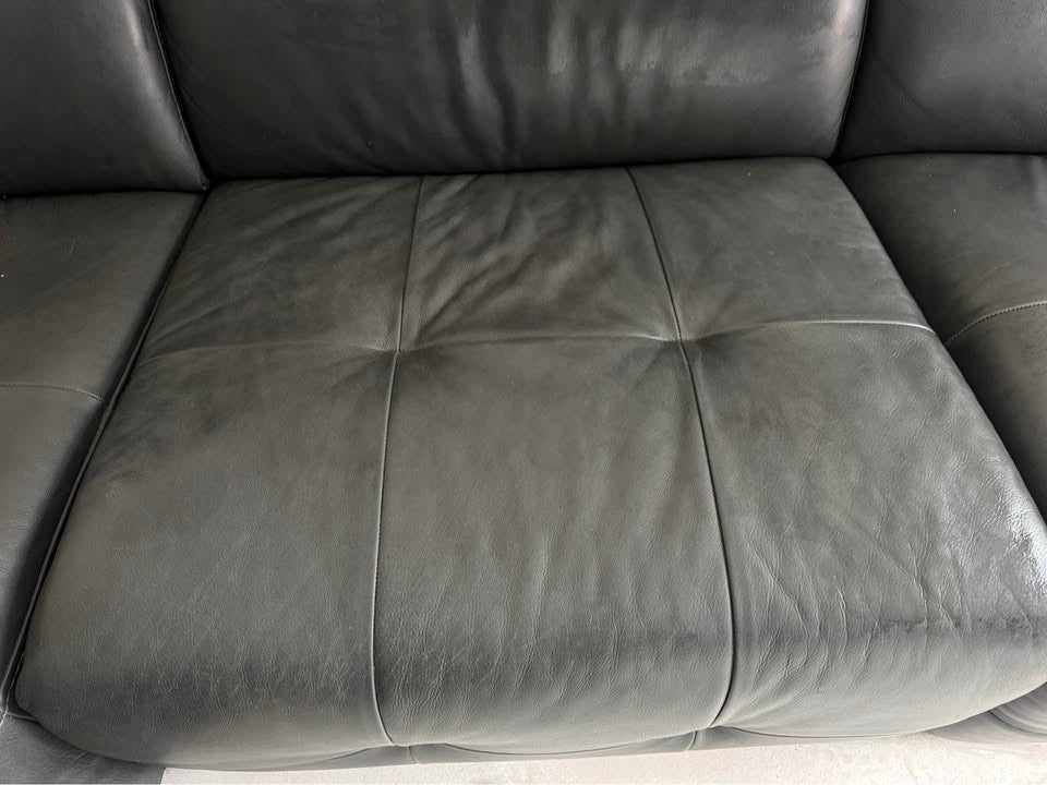 Natuzzi Black Leather Recline Corner Sofa (PTP)