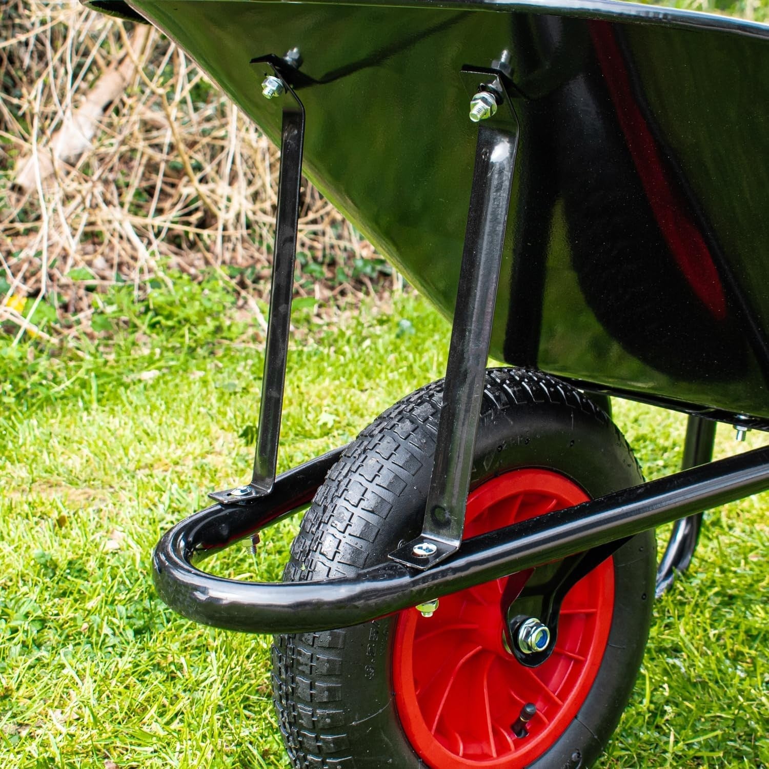 90L Heavy Duty Wheelbarrow Black – Pneumatic Tyre w/ Alloy Steel Tray 120kg Load