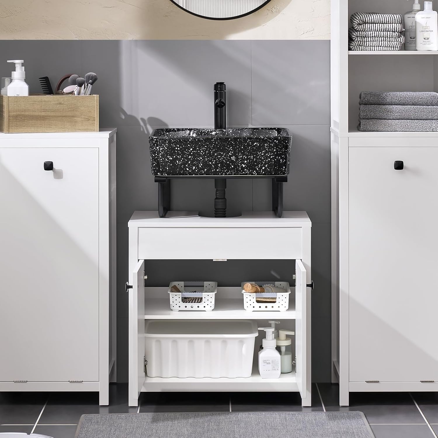 White Bathroom Vanity Cabinet 60cm Under Sink Storage Unit with Double Doors