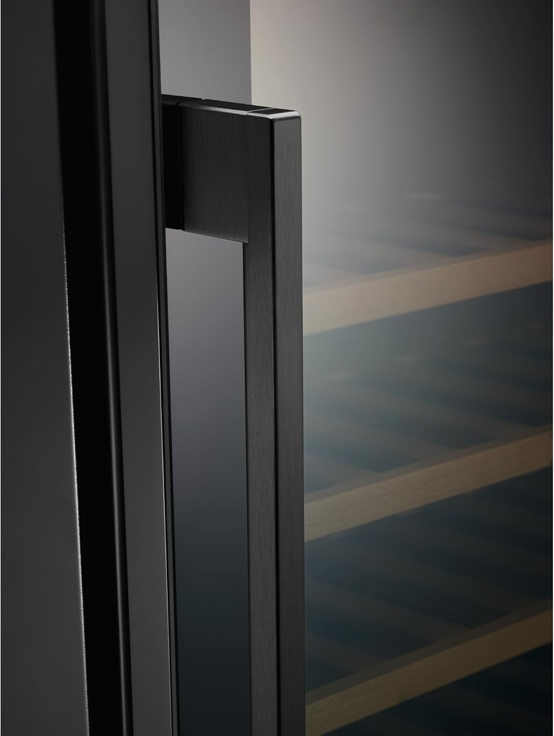 20 Bottle Built-In Wine Cooler Integrated Glass Door LED Single Zone 82cm