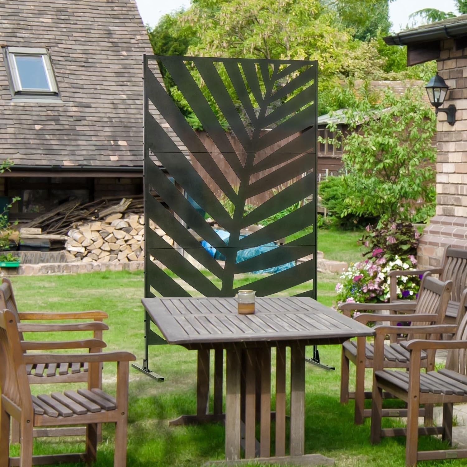 Garden Privacy Screen Freestanding Metal Divider Banana Leaf 6.5FT Outdoor Panel