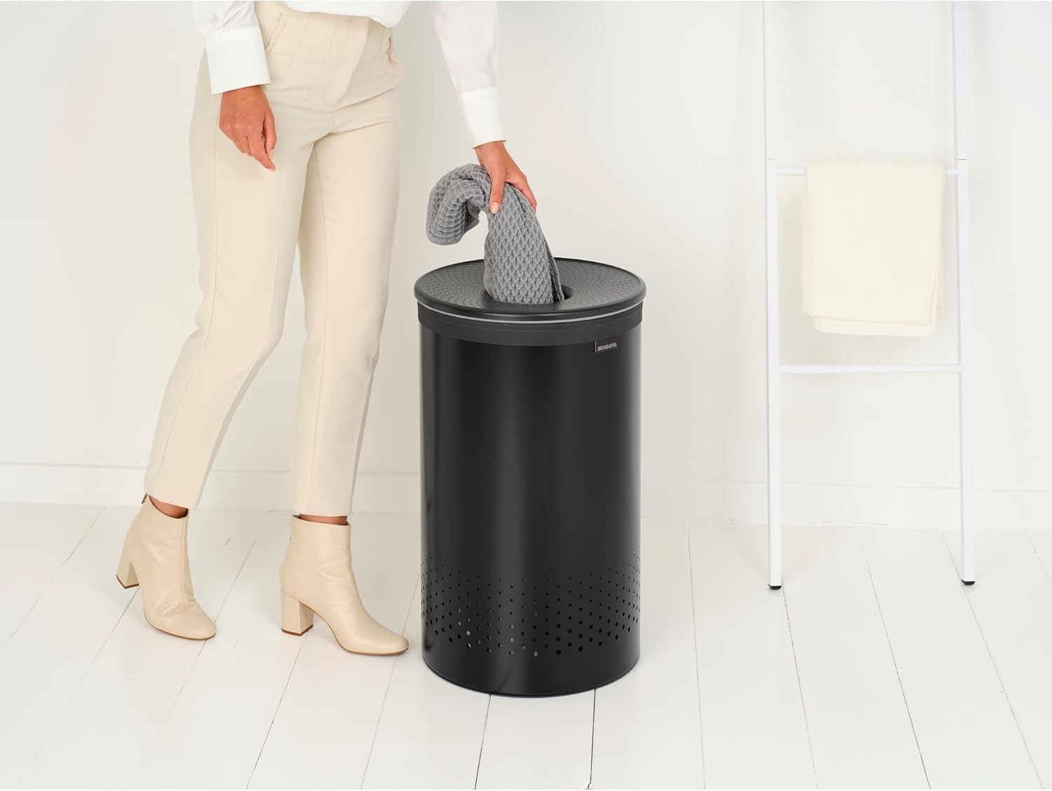 60L Matt Black Laundry Bin with Lid & Quick-Drop Opening Removable Cotton Bag