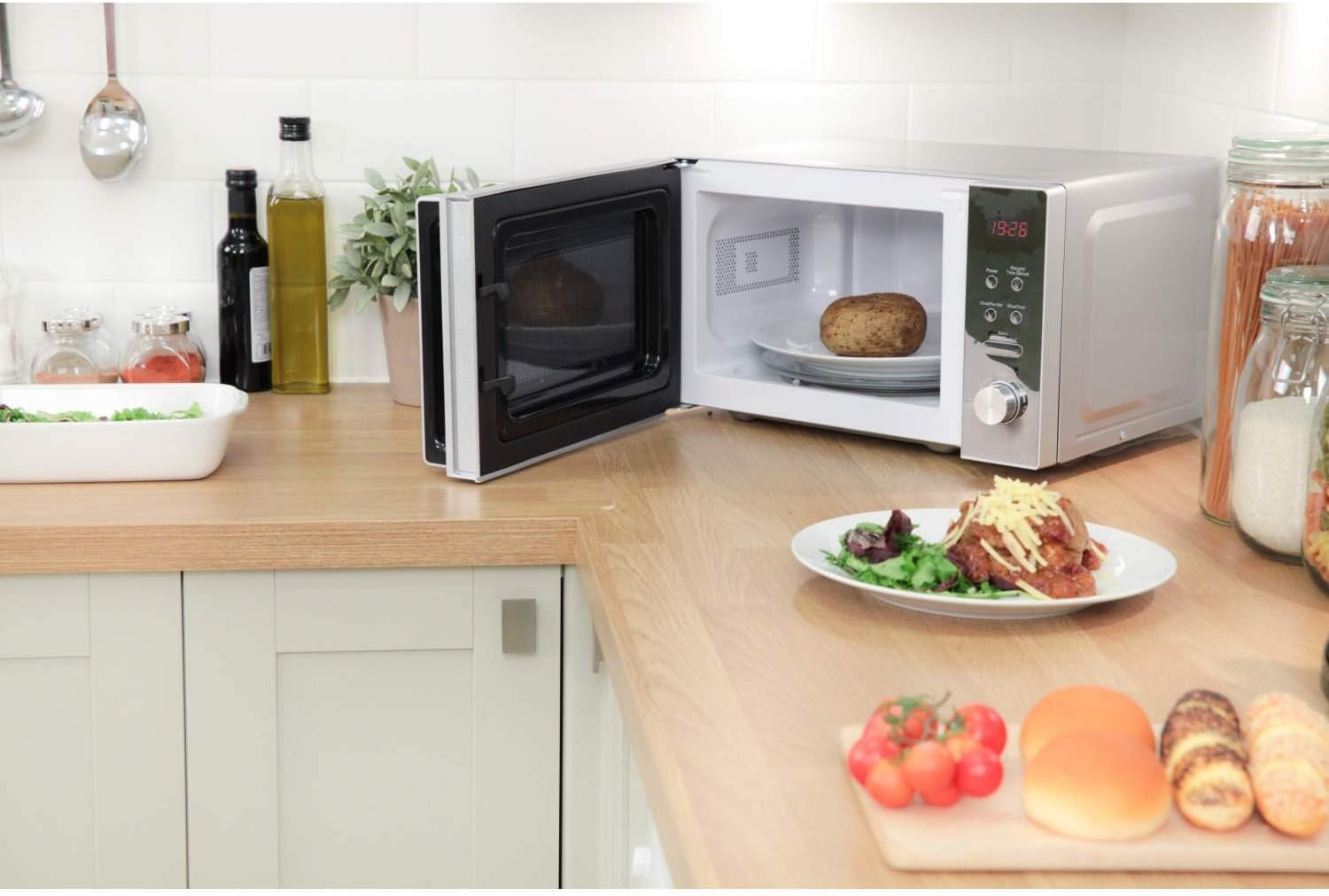 20L Digital Microwave 800W 8 Auto Menus 5 Power Levels Silver