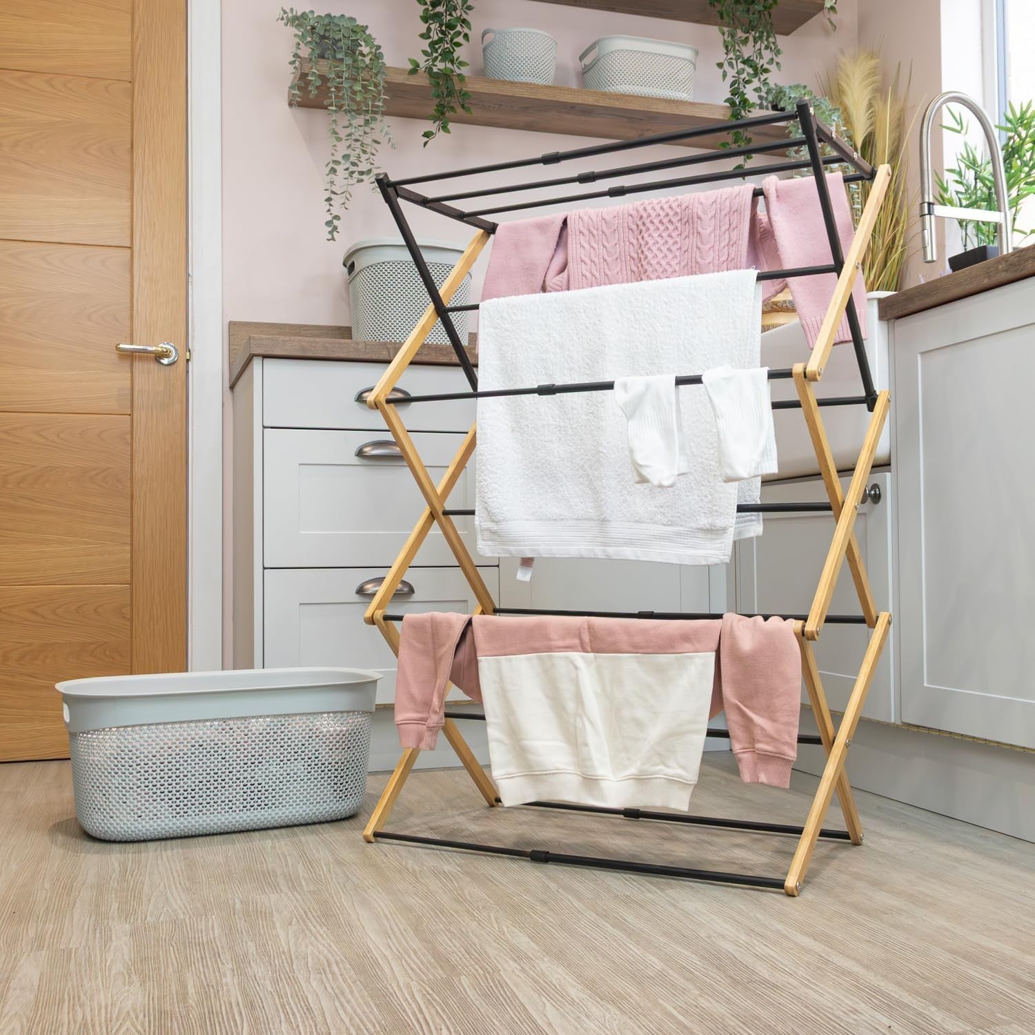 Bamboo 3 Tier Concertina Clothes Airer Extendable Folding Drying Stand