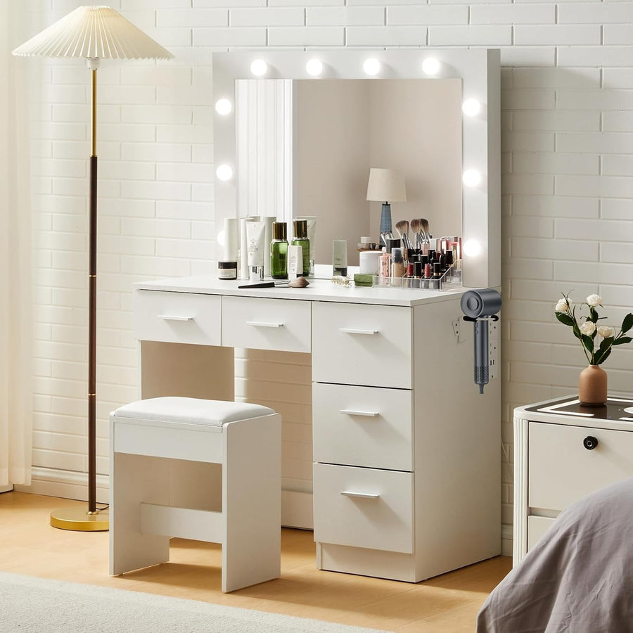 White Dressing Table Set 5 Drawers LED Mirror Charging Station Makeup Vanity