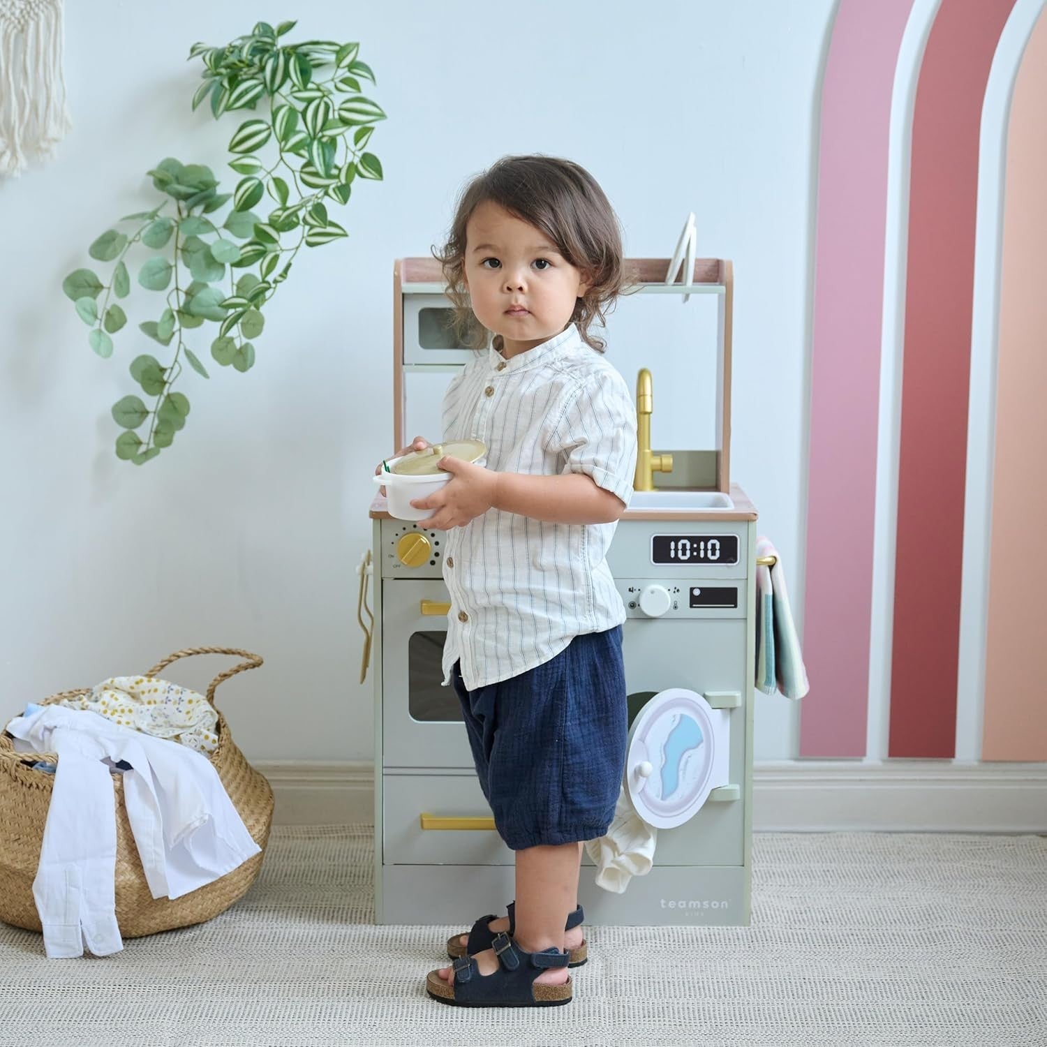 Wooden Kids Play Kitchen Green Mini Garden Washing Machine Toy Set