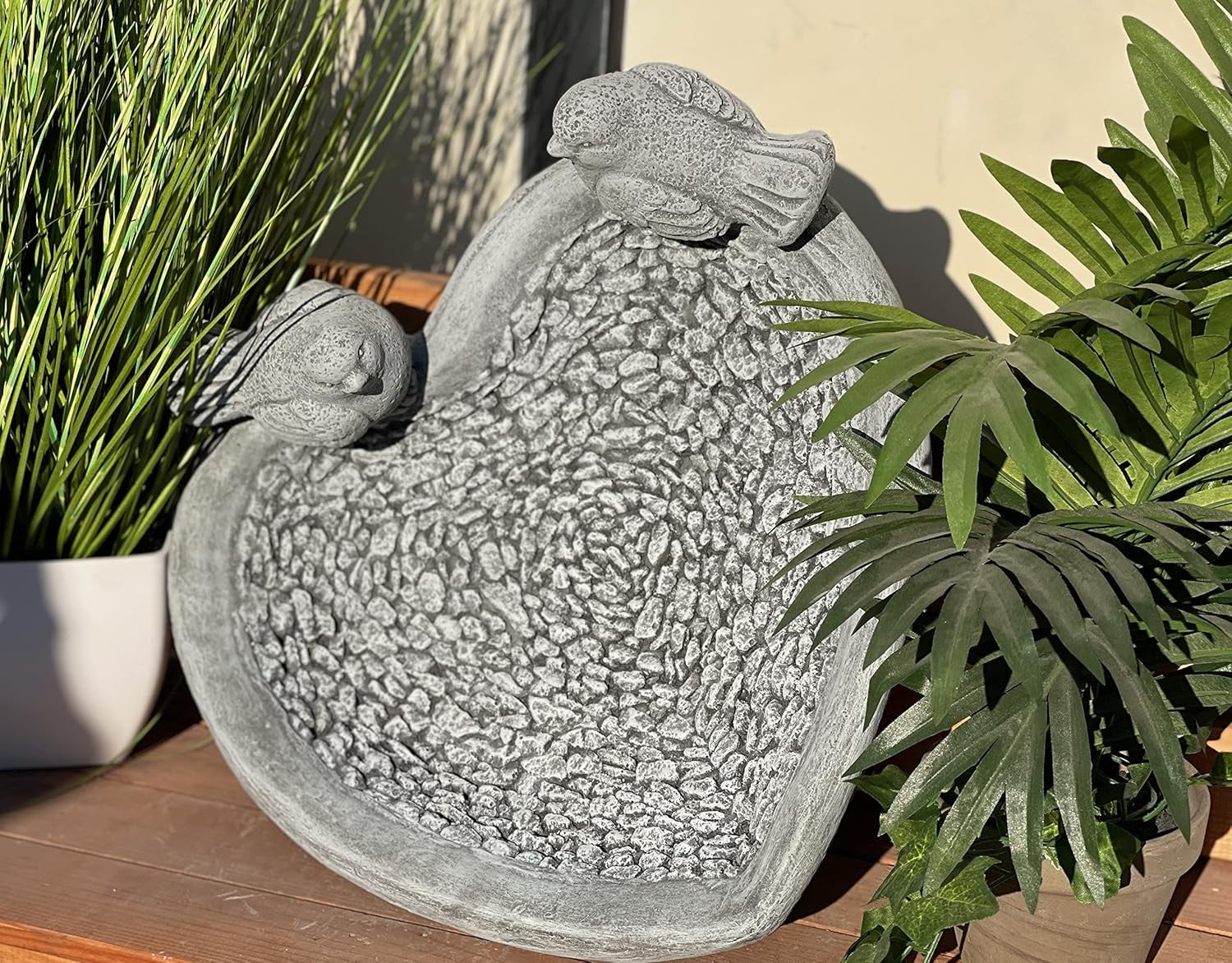 XL Stone Bird Bath 34cm | Frost-Proof Garden Bowl with 2 Birds Design