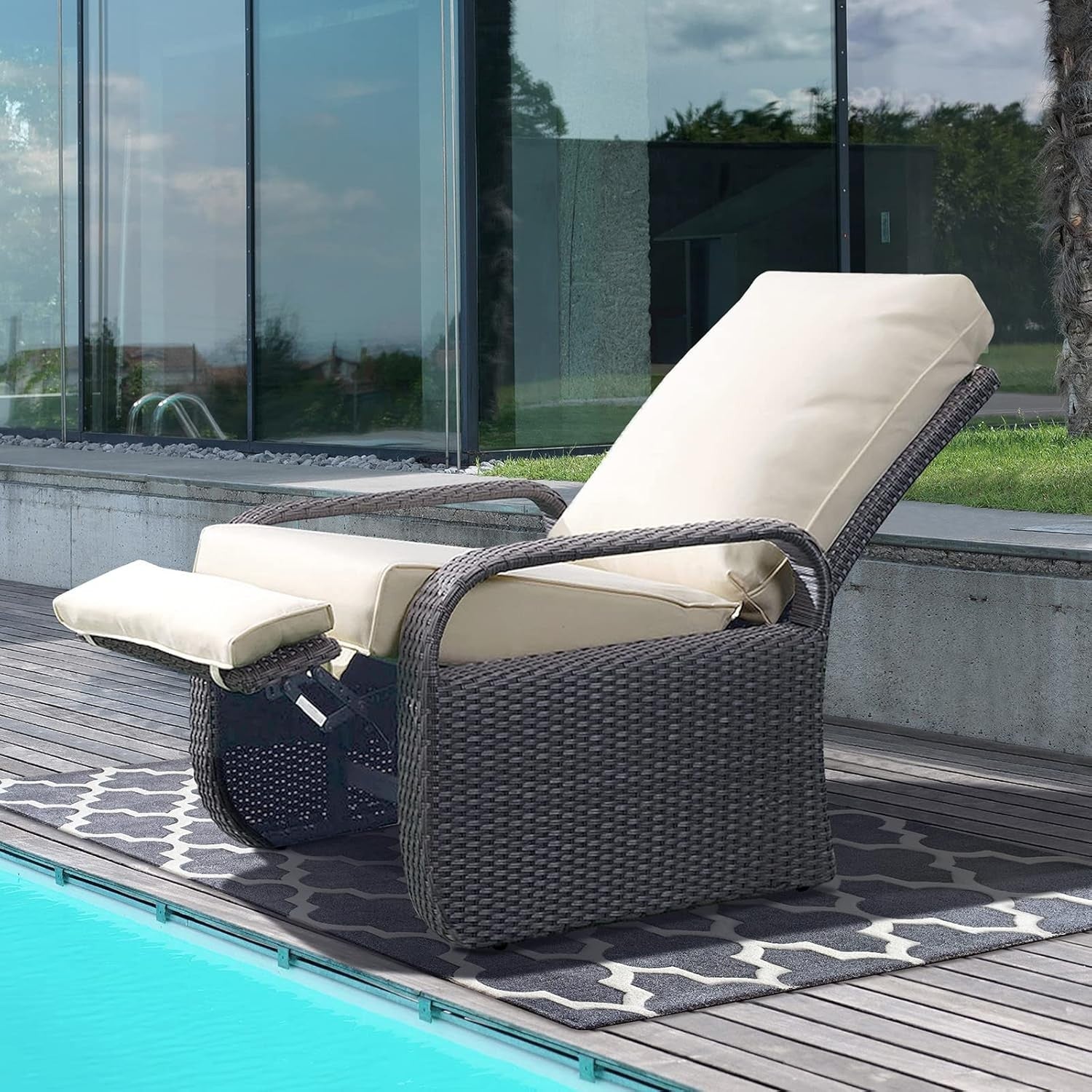 Adjustable Recliner Garden Chair Set Outdoor Rattan Patio Furniture Cushioned