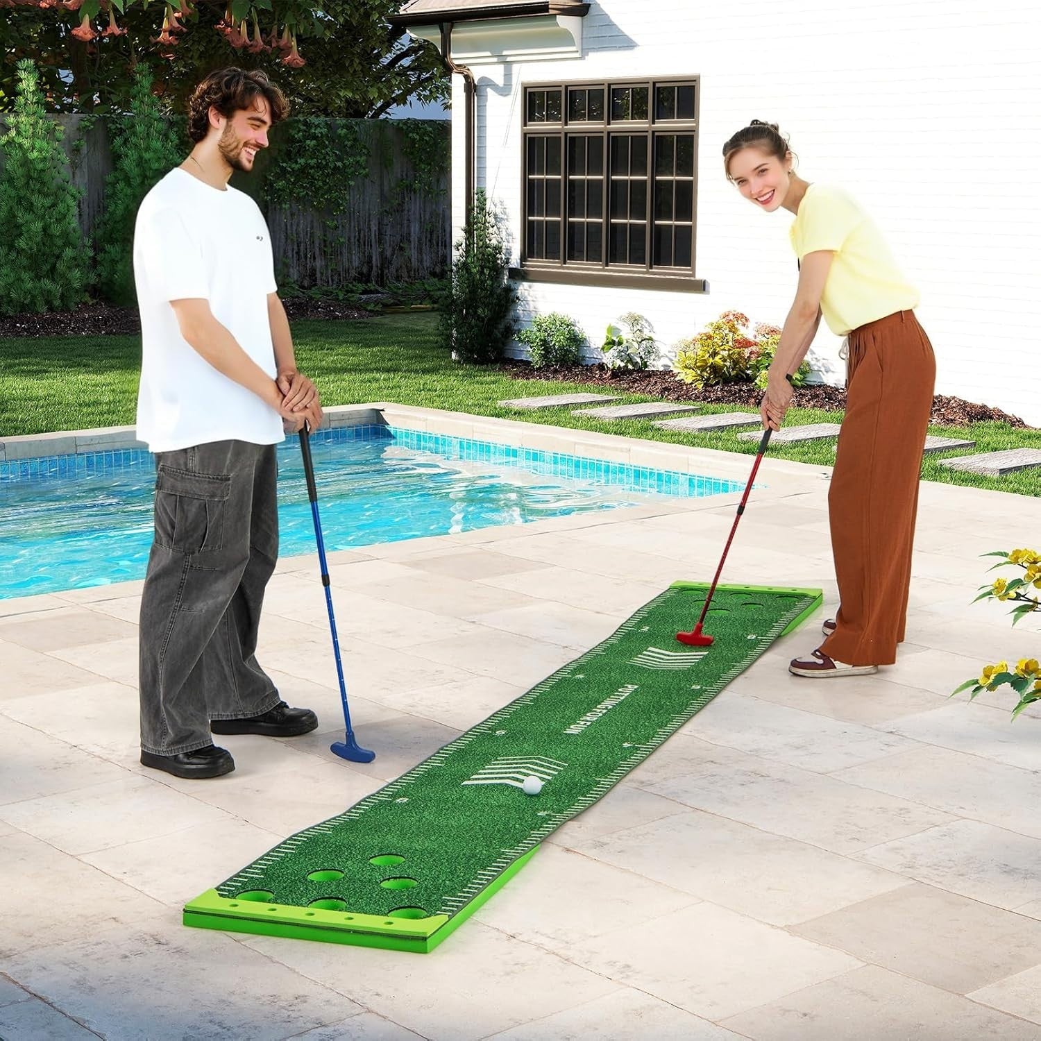 Portable Golf Pong Putting Green Game Set Indoor Outdoor w Putters Balls Bag