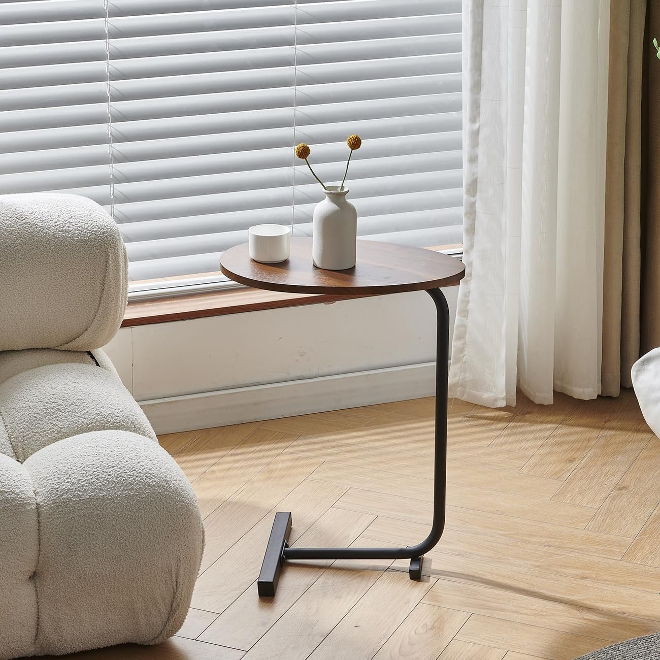Space-Saving C-Shaped Side Table with Metal Frame for Sofa & Bedroom