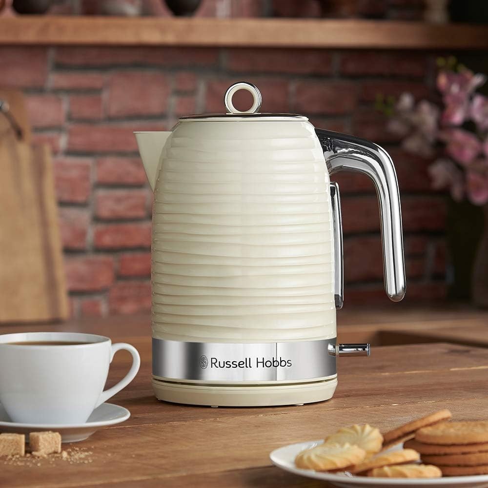 Russell Hobbs 17L Microwave 700W & 1.7L 3000W Fast Boil Kettle Cream