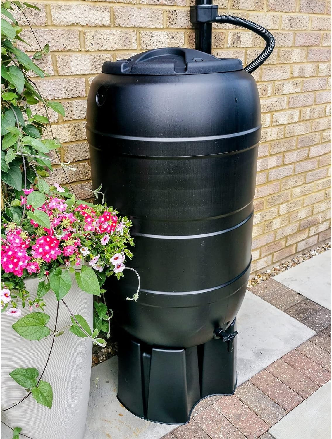 210L Garden Water Butt With Tap Lockable Lid Outdoor Rain Collector Black