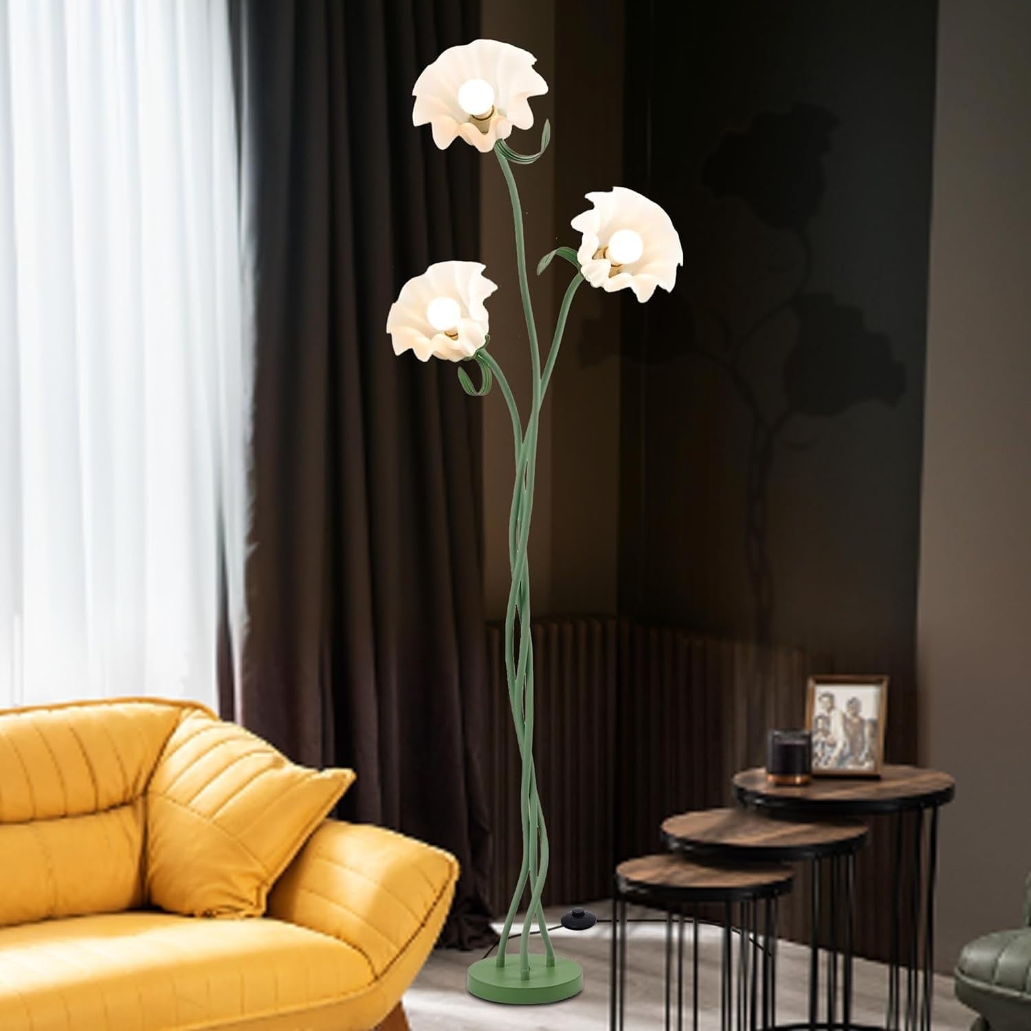 LED Flower Floor Lamp for Living Room, Adjustable 3-Light Reading Lamp