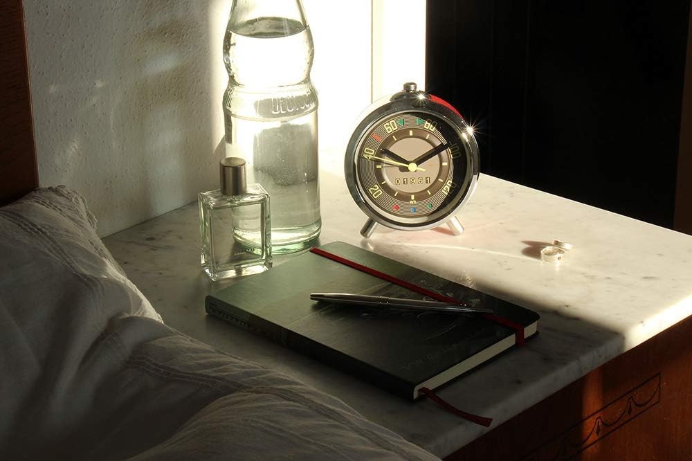 Retro Speedometer Alarm Clock Vintage Car Gauge Desk Clock Collectors