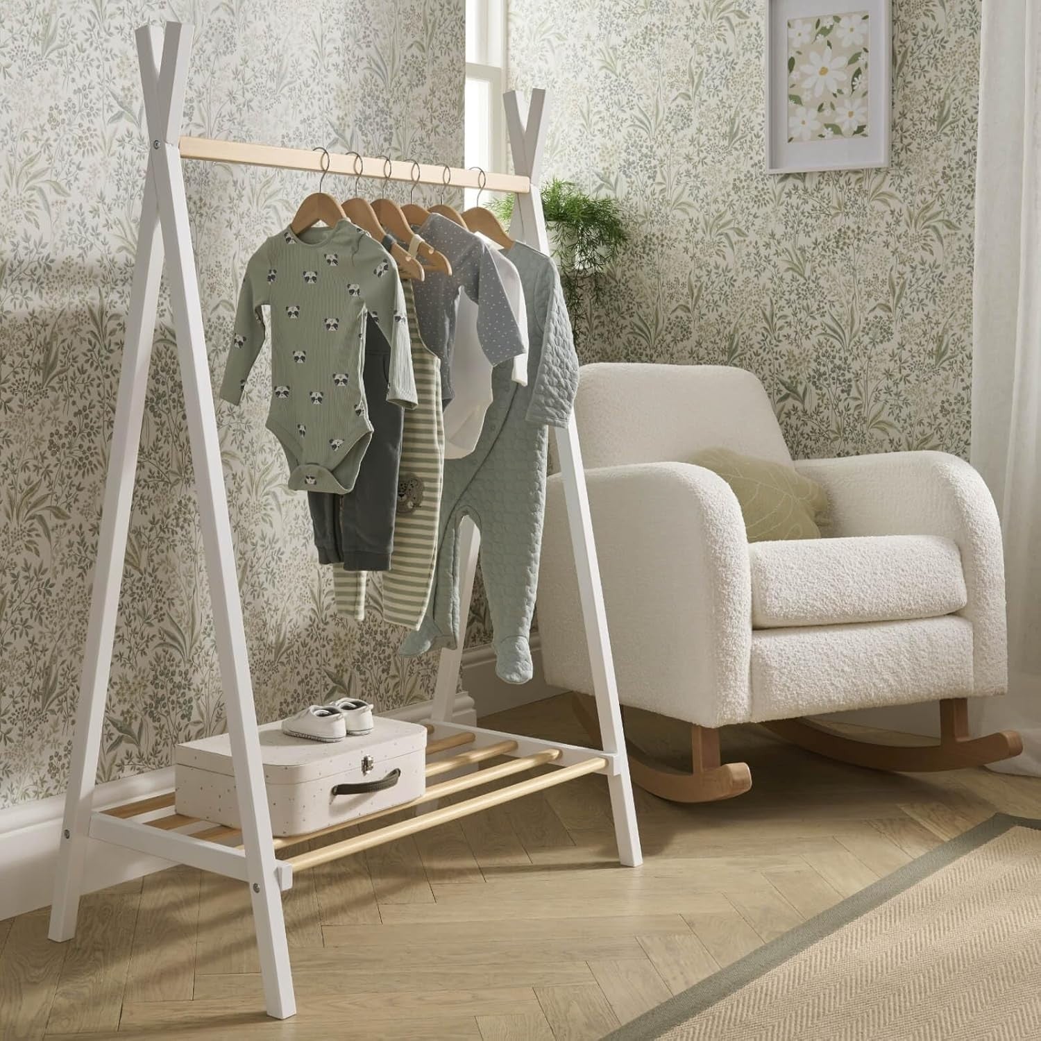 White & Natural Baby Clothes Rail with Shoe Shelf 137cm