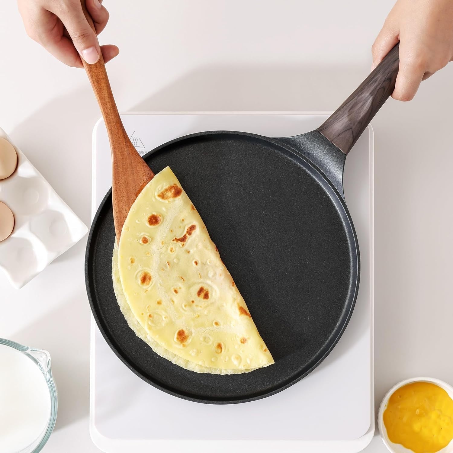 Non-Stick 26cm Black Crepe Pan Swiss Coating Omelette Pancake Induction