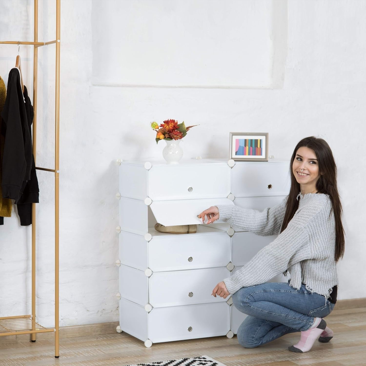 Wide 10 Tier Shoe Rack White – Stackable Plastic Cabinet 94cm Wide