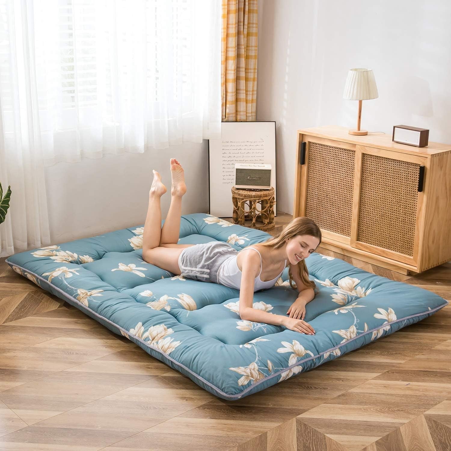 King Floor Futon Mattress Tatami Bed Thick Foldable Guest Sleep Pad
