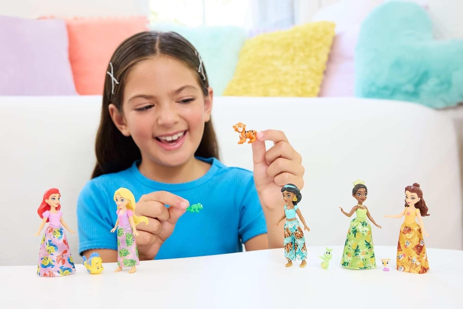 Princess Mini Doll Playset 10 Figures Posable Friends Outfit Set