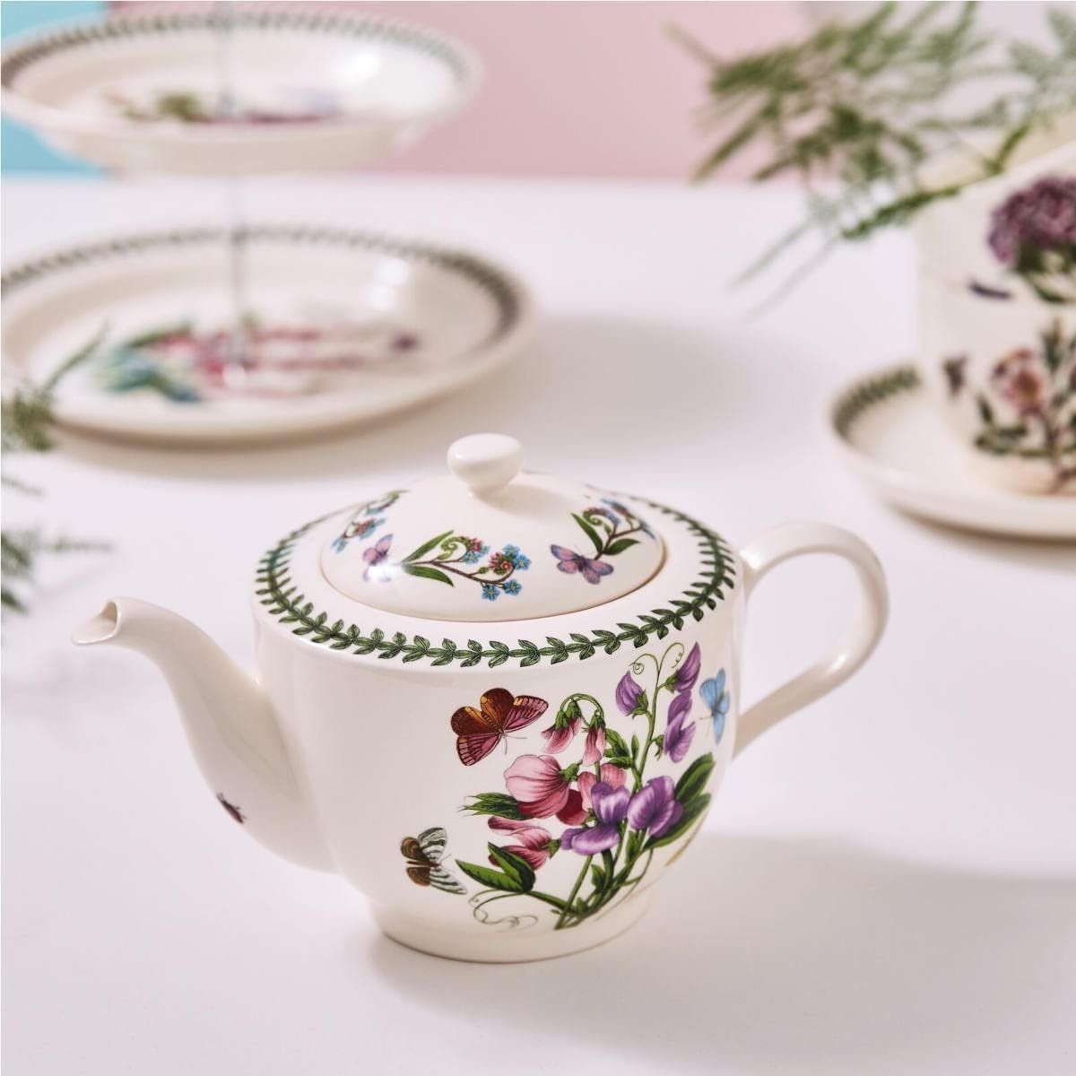 Floral Earthenware Teapot 1.1L Traditional Tea Pot Dishwasher Safe